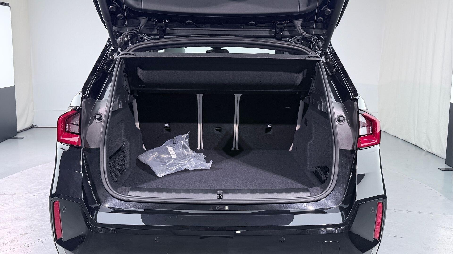 BMW X1 view 13
