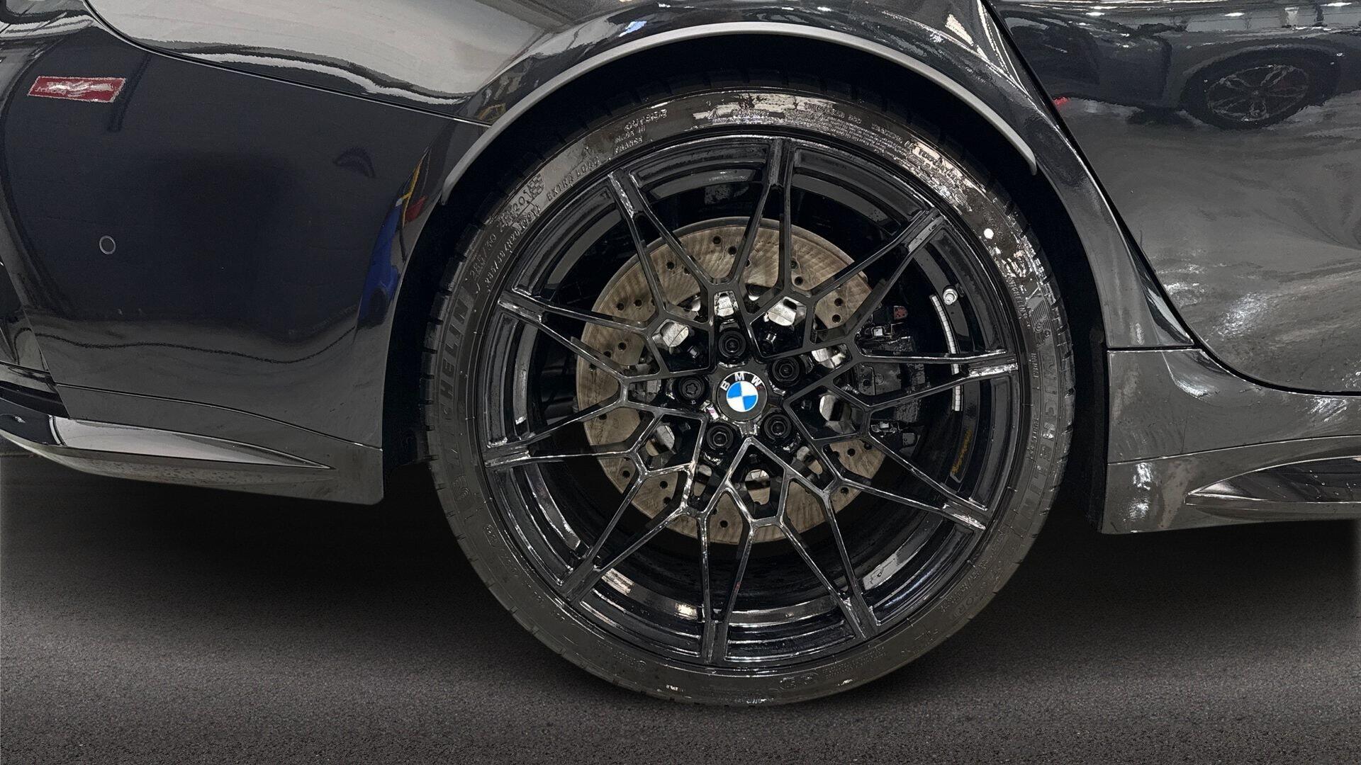 BMW M3 view 14