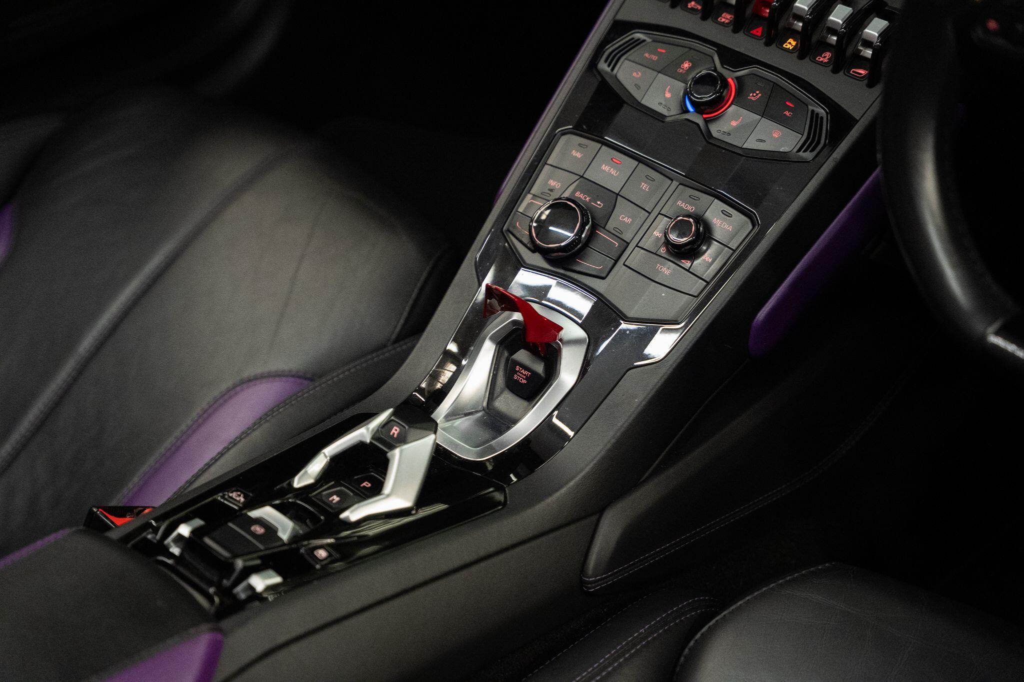 Lamborghini Huracan view 20