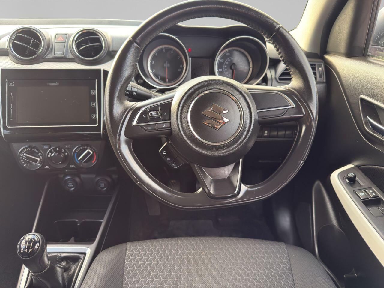 Suzuki Swift view 13
