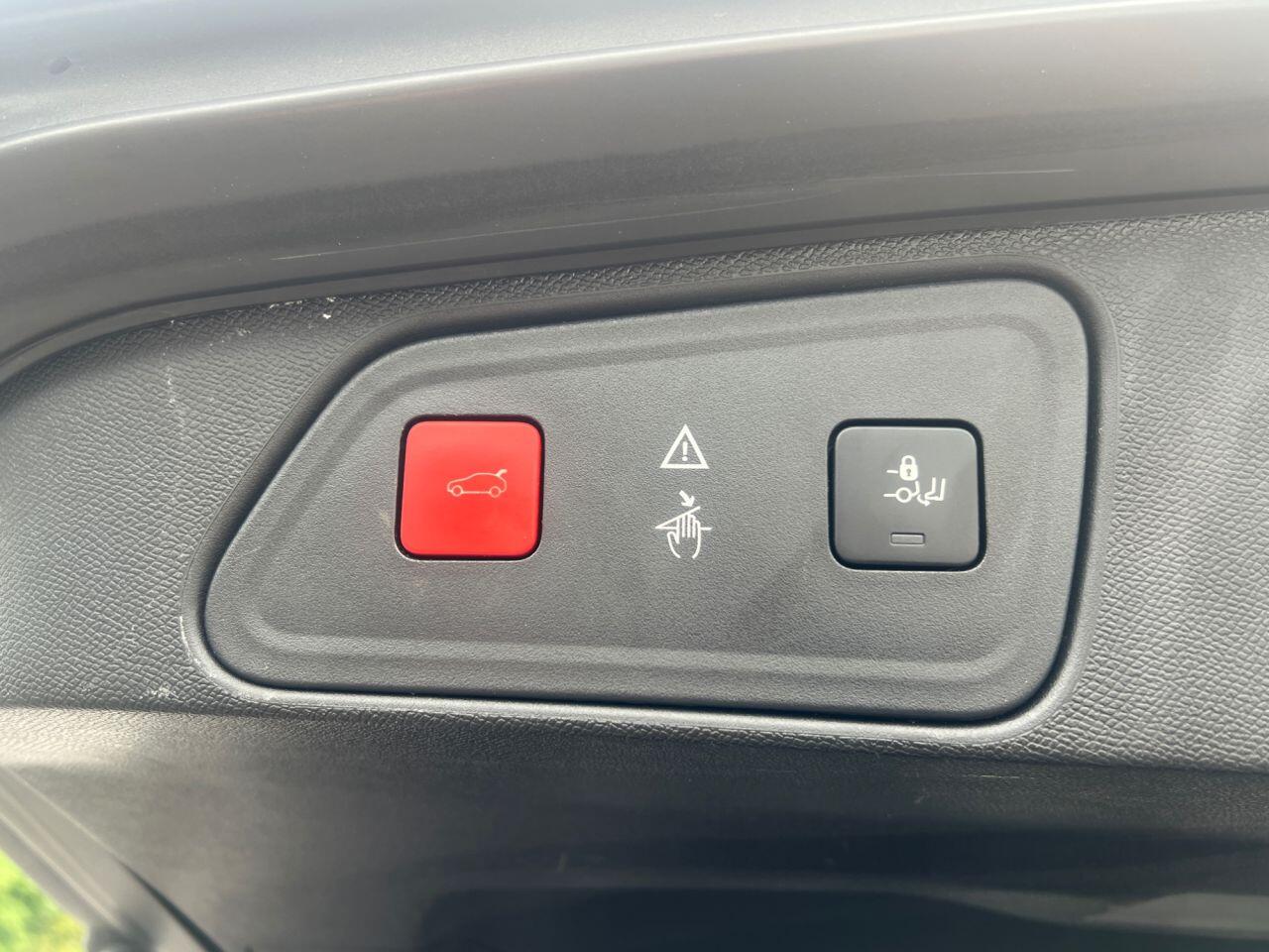 Peugeot 3008 view 27