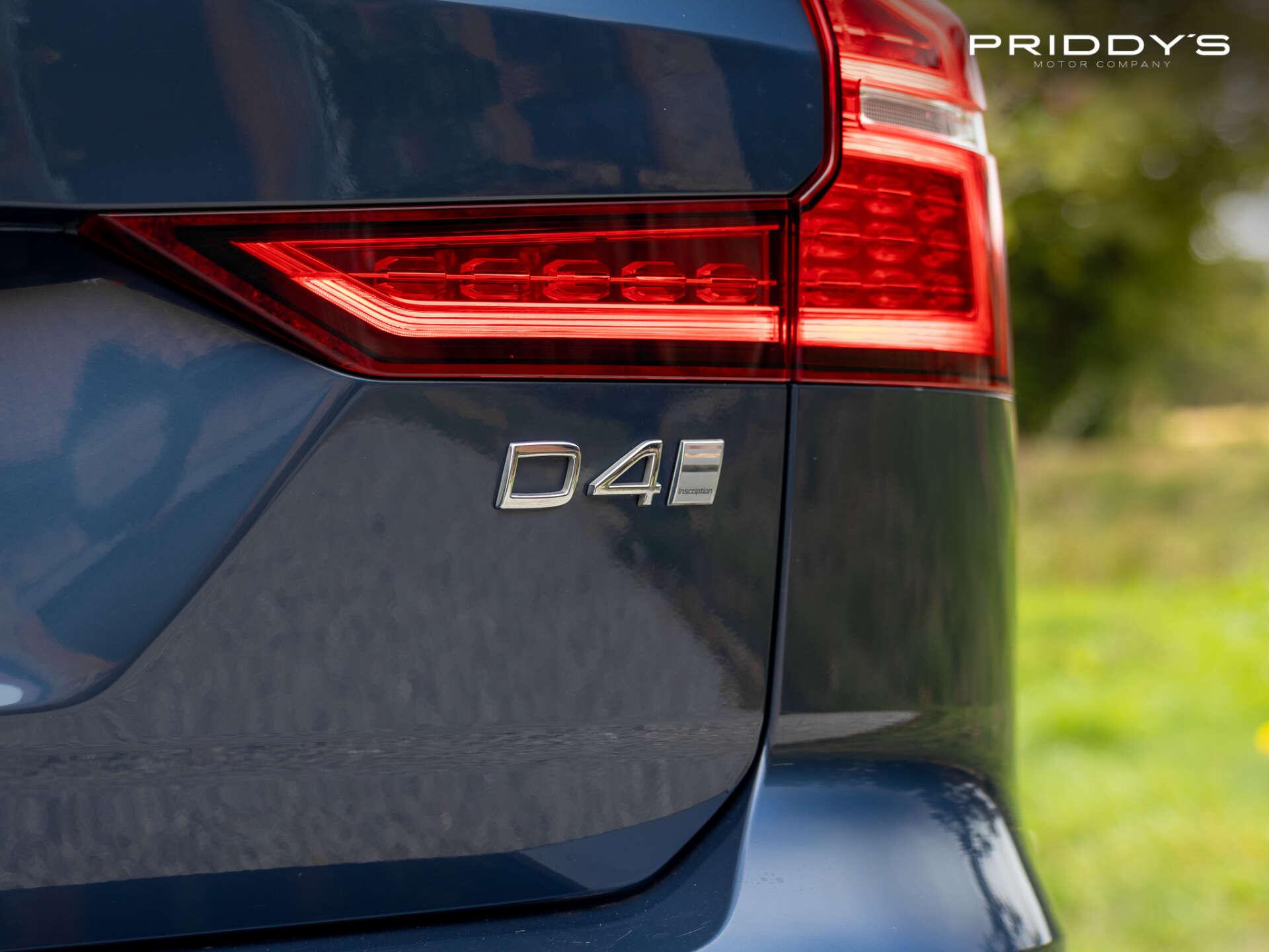Volvo V60 view 40