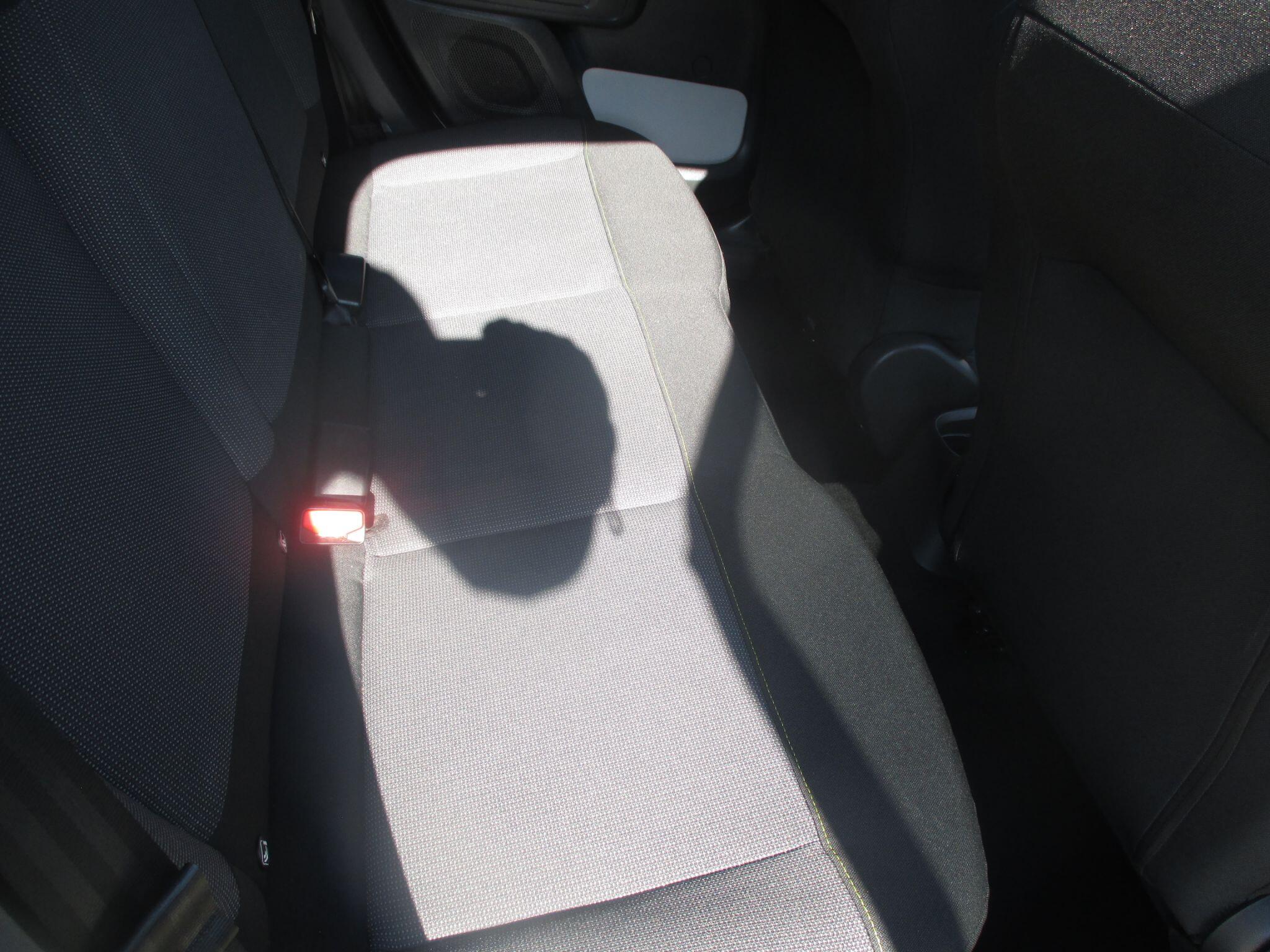 Citroen C3 view 26