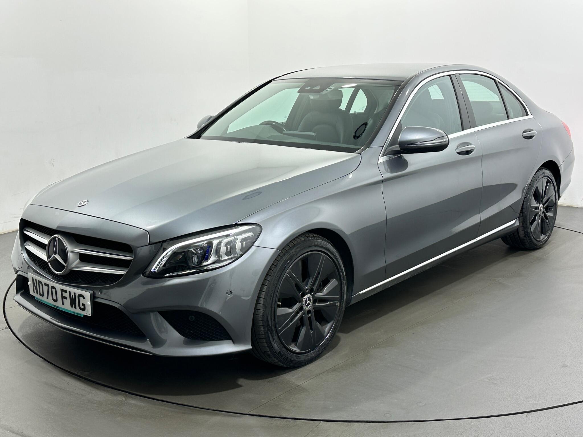 Mercedes-Benz C-Class view 54