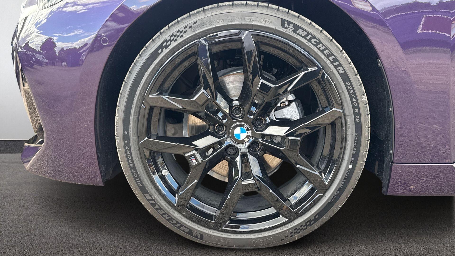 BMW 2 Series view 14