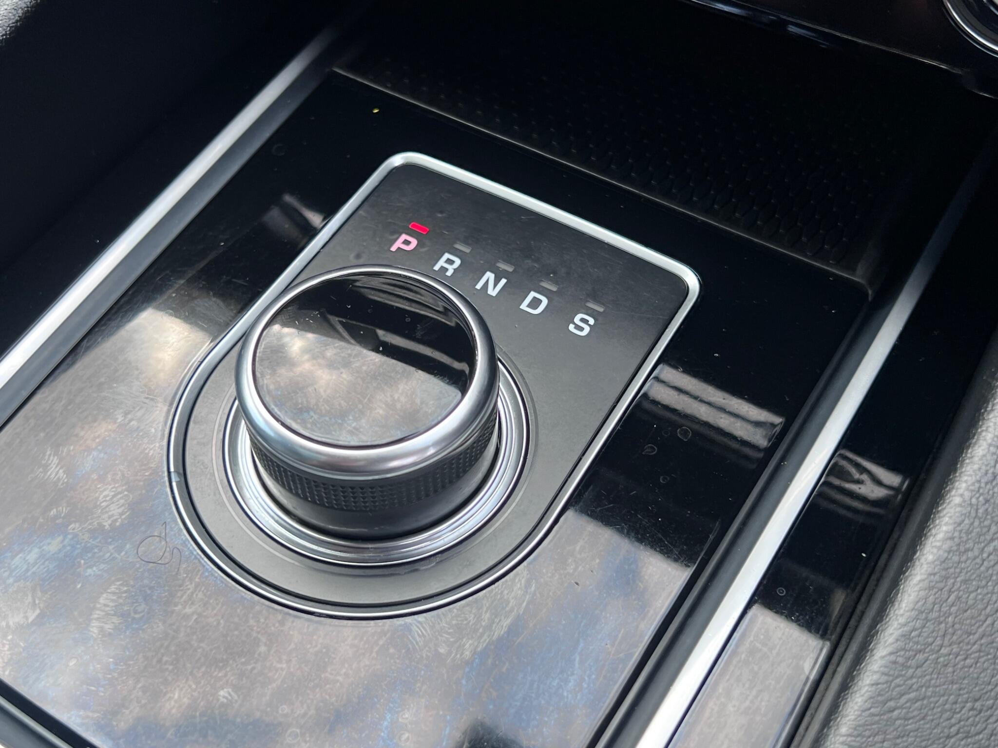 Jaguar F-Pace view 29