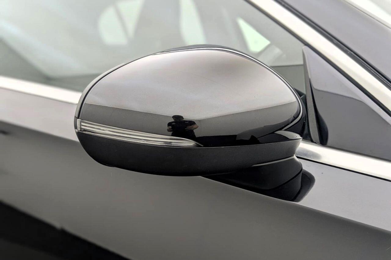 Mercedes-Benz A-Class view 41