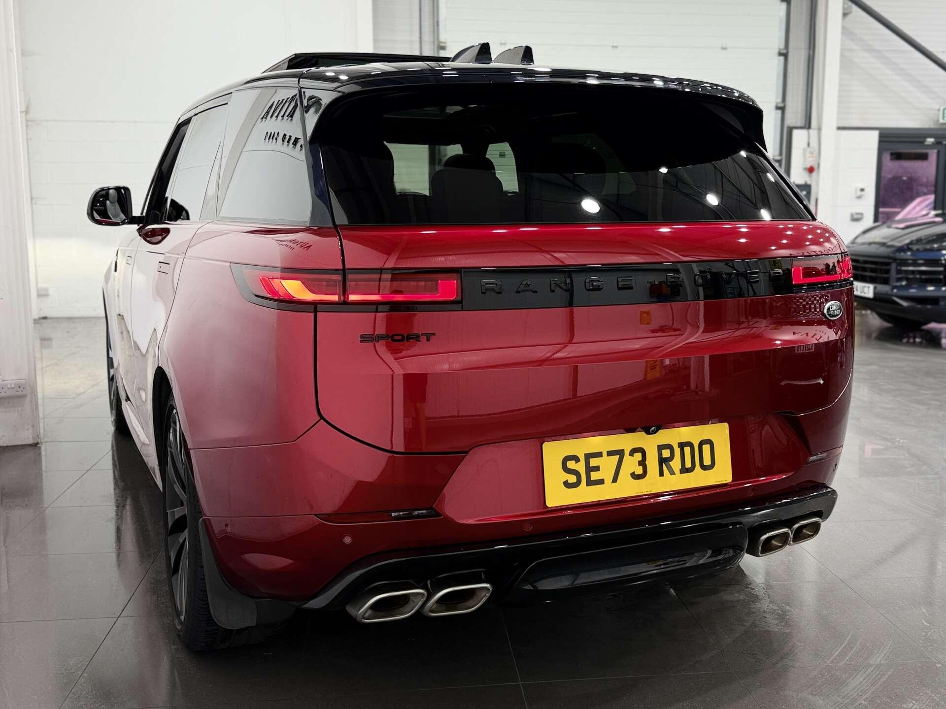 Land Rover Range Rover Sport view 8