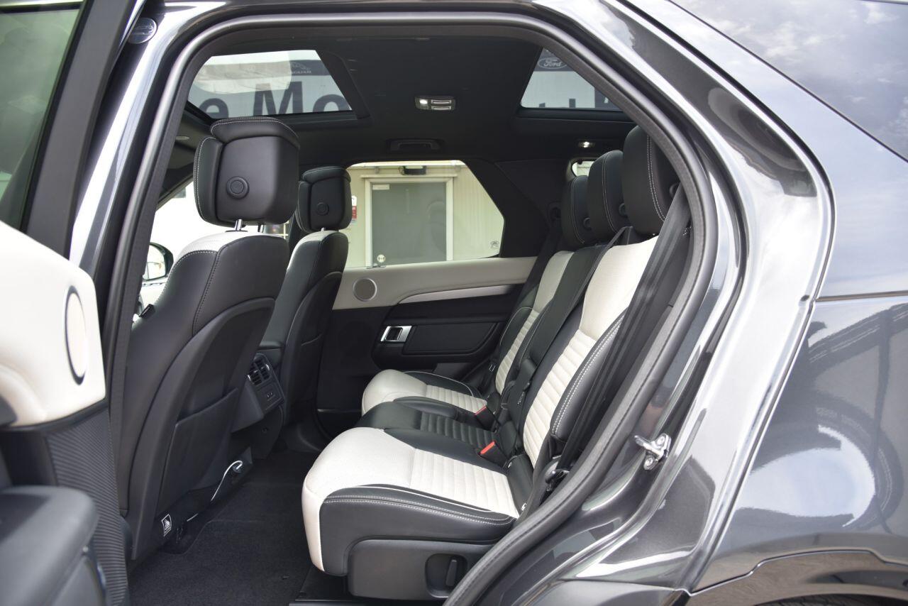 Land Rover Discovery 3 view 27