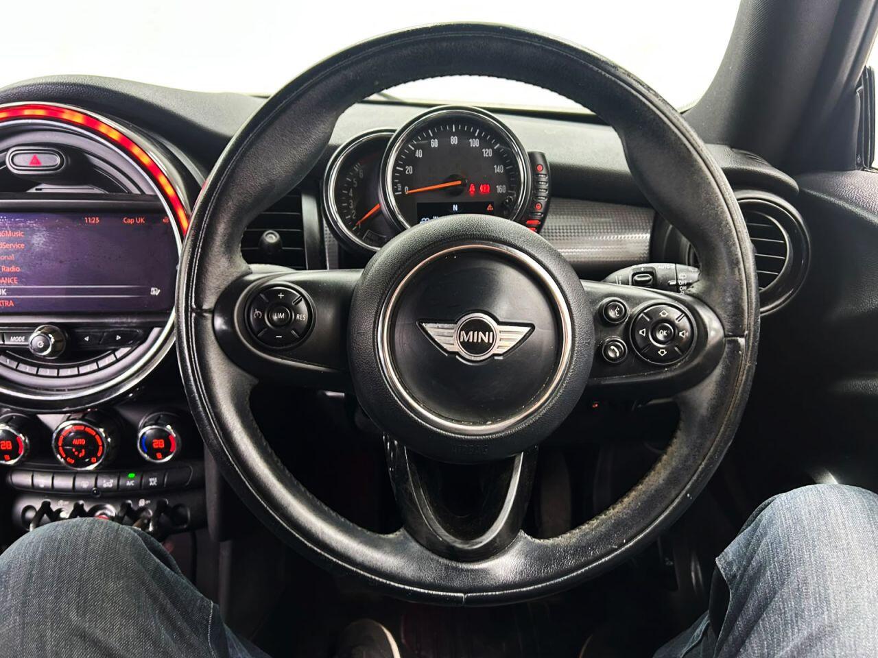 Mini Hatch view 20
