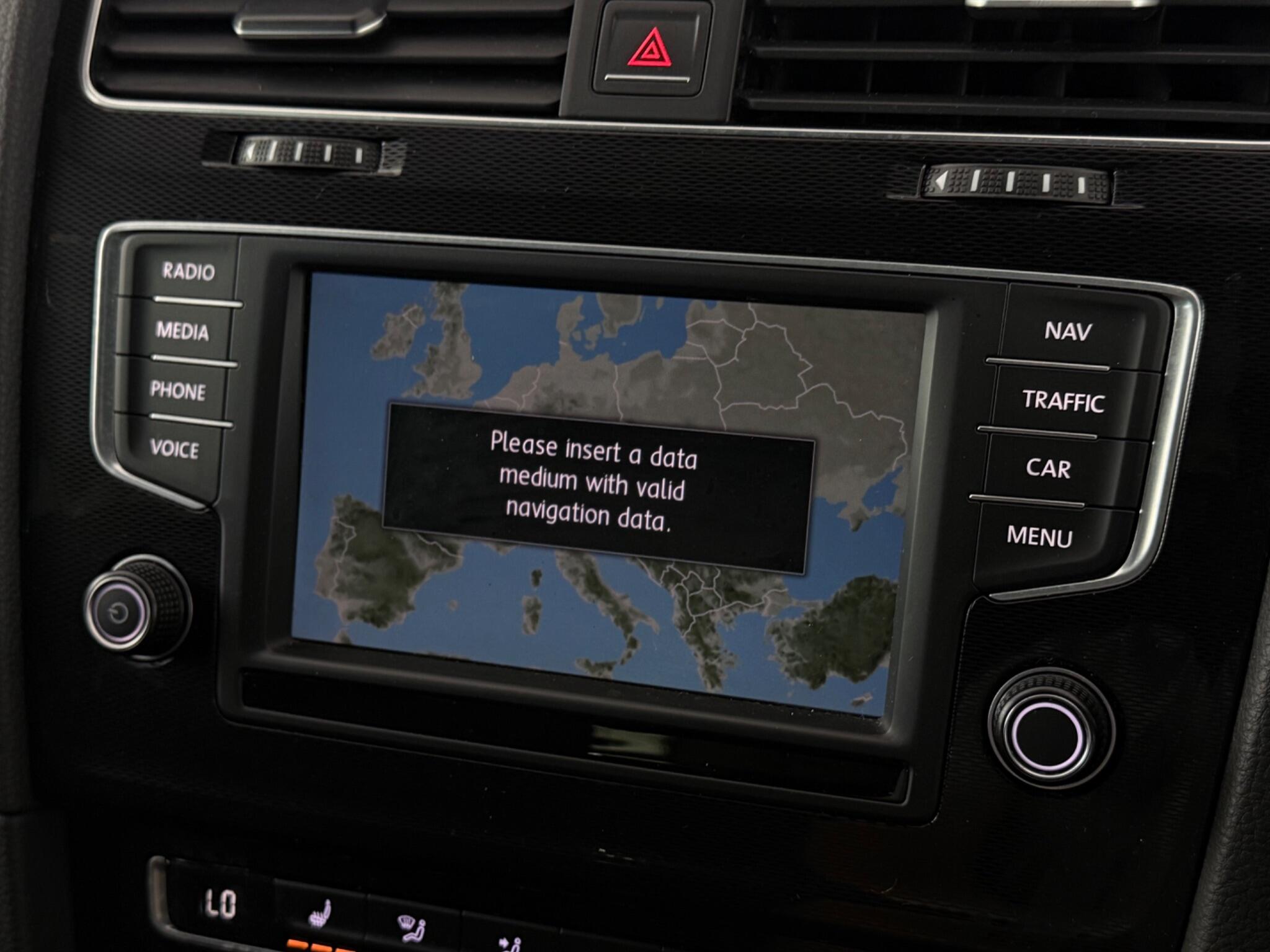 Volkswagen Golf view 27