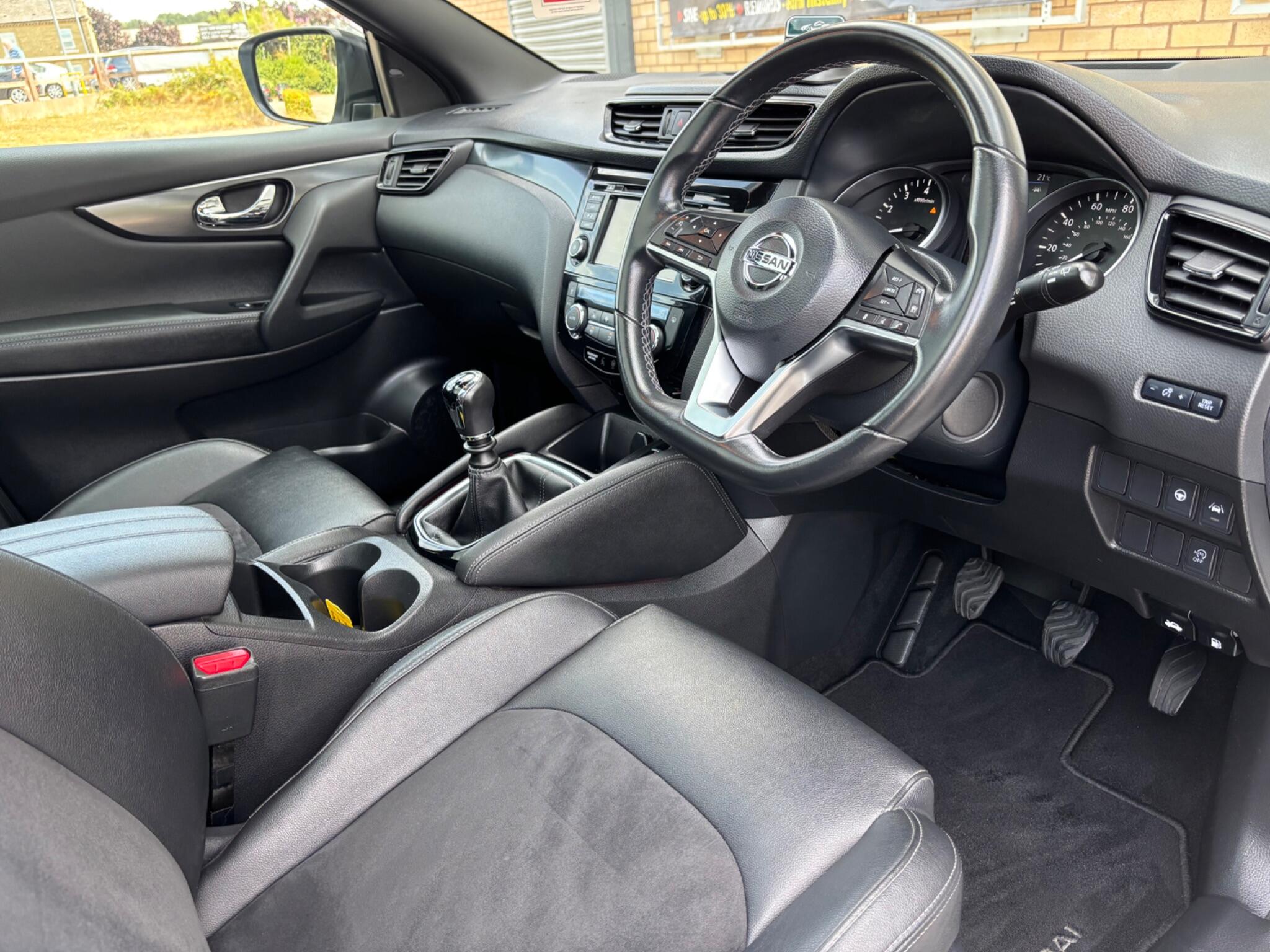 Nissan Qashqai view 16