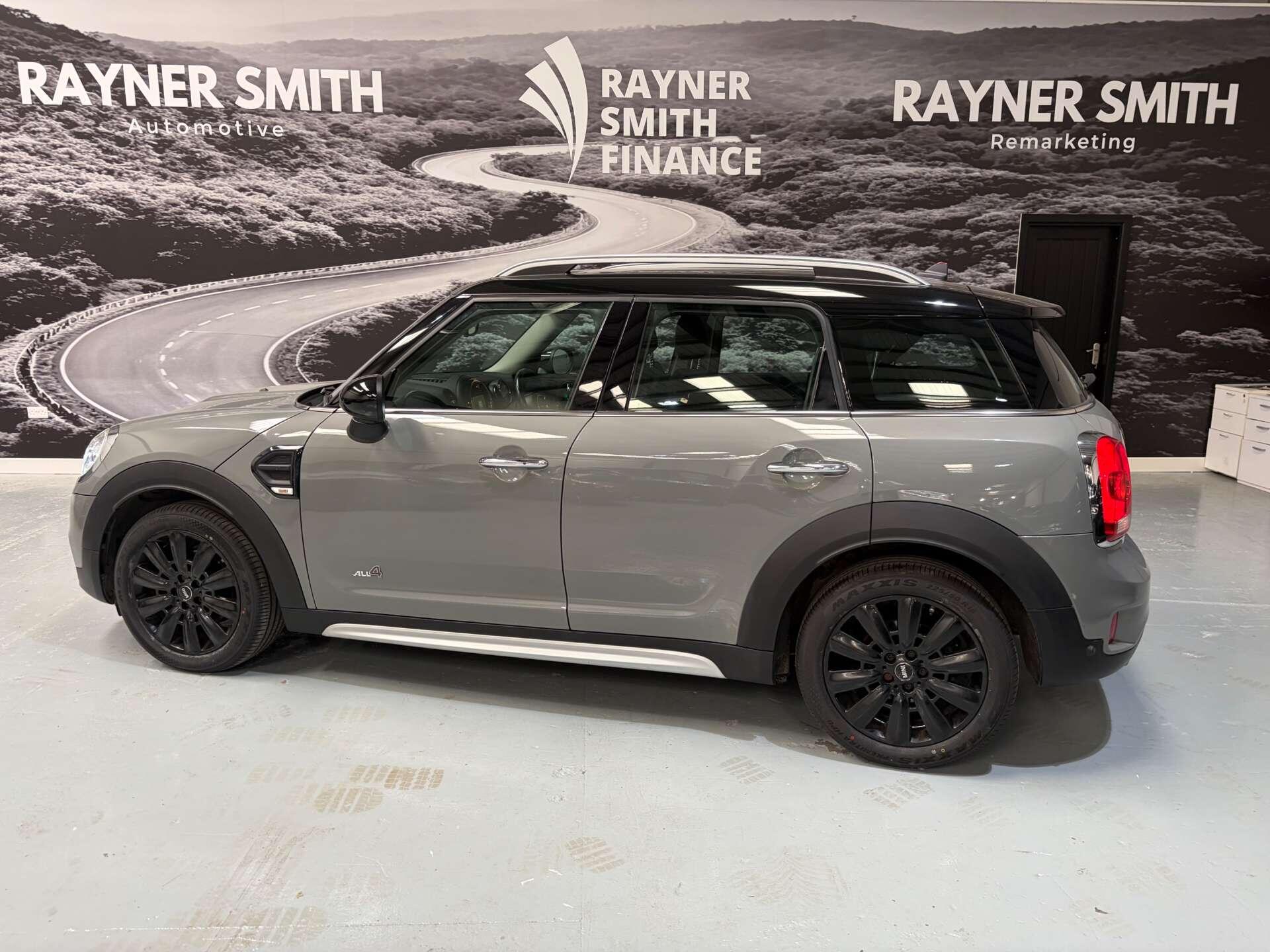 Mini Countryman view 7