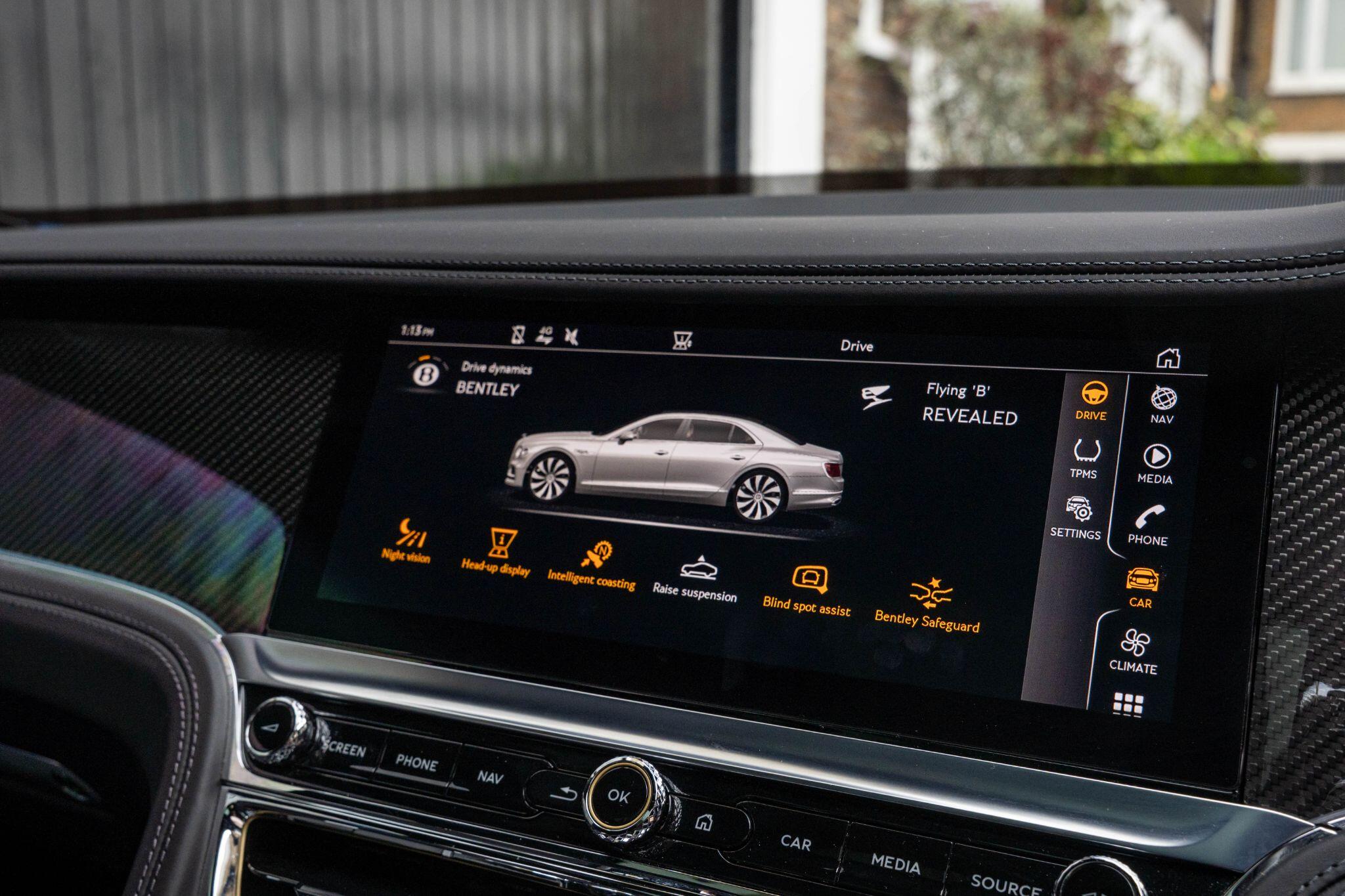 Bentley Flying Spur view 37