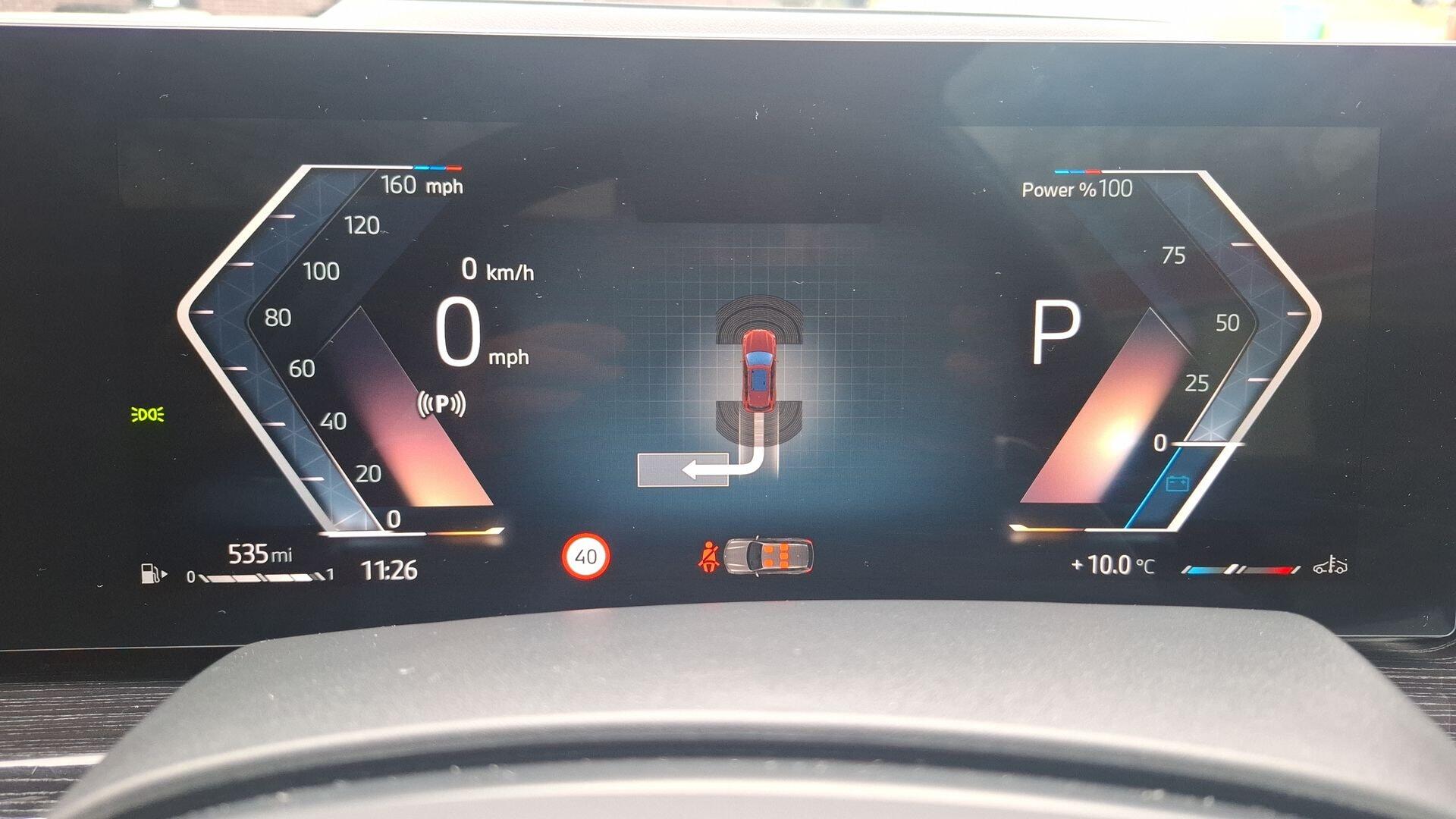 BMW X5 view 9