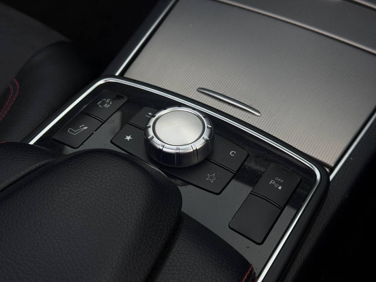 Mercedes-Benz E-Class view 29