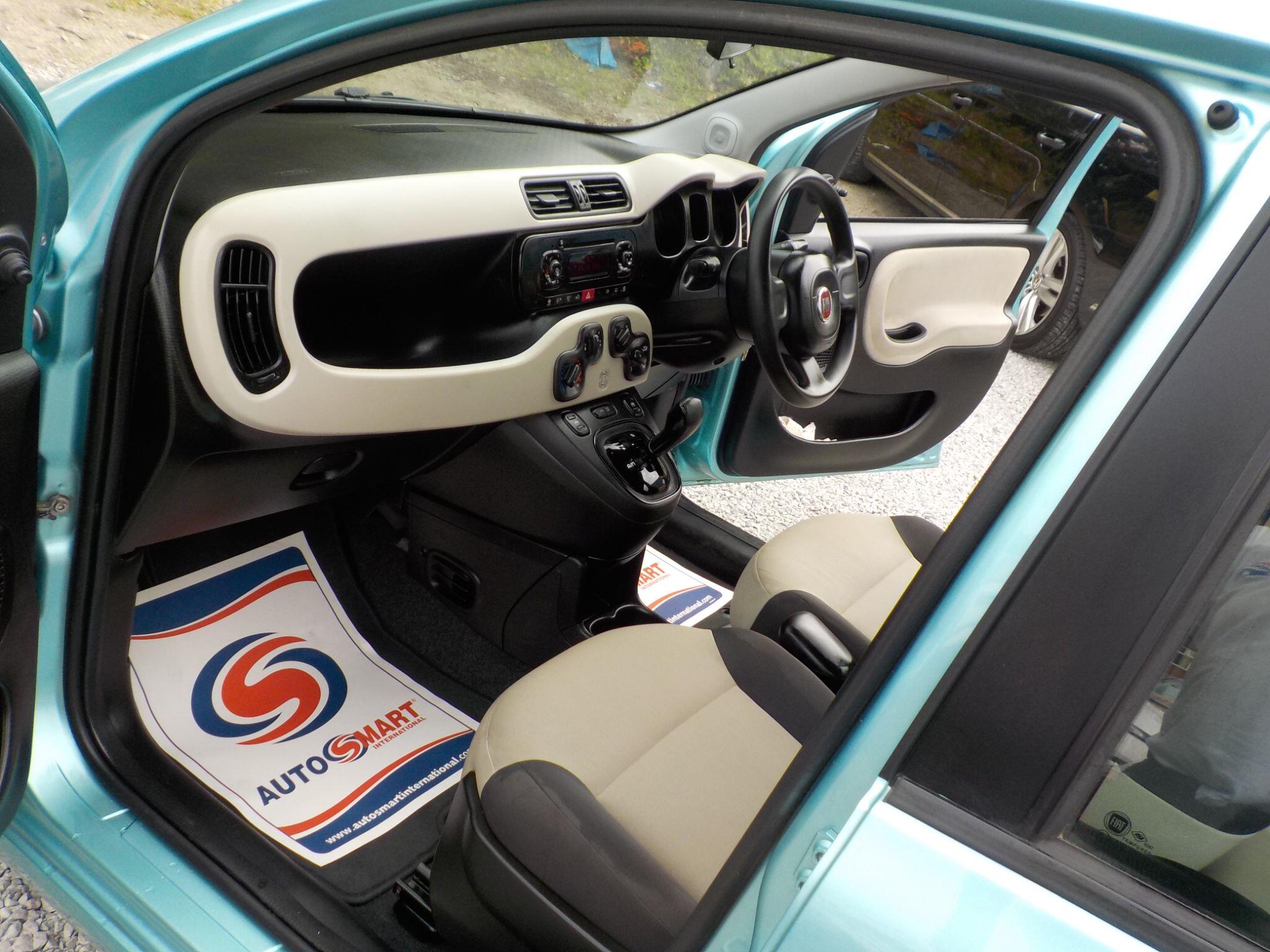 Fiat Panda 0.9 TwinAir Easy Dualogic Euro 6 (s/s) 5dr