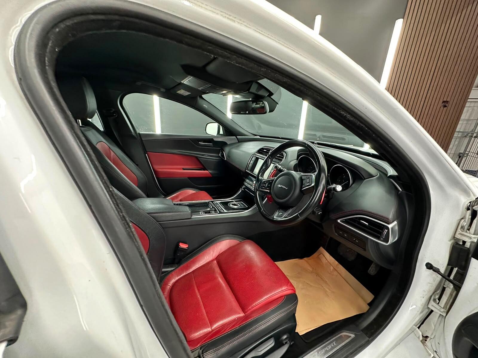 Jaguar XE view 29