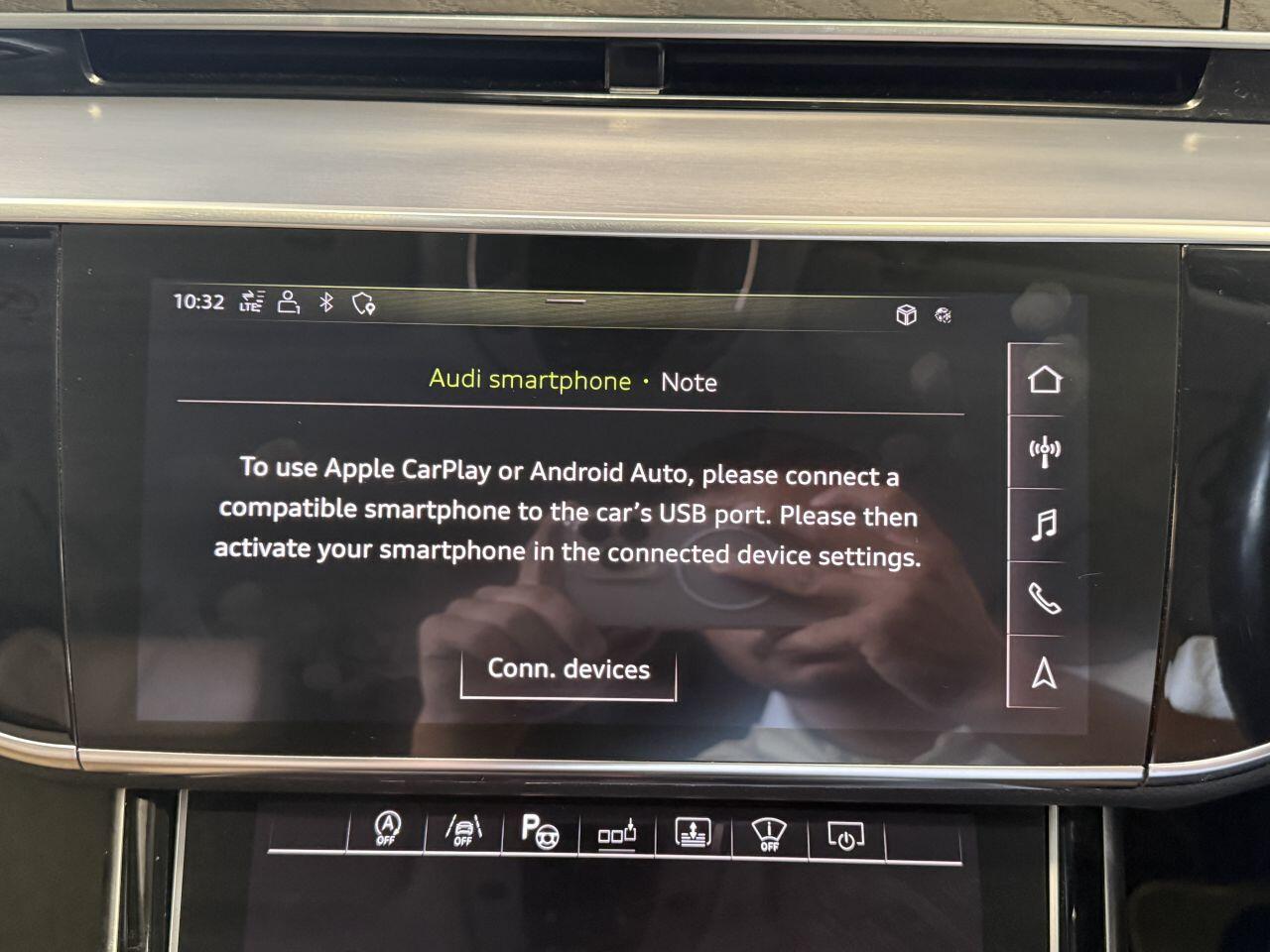 Audi A8 view 53