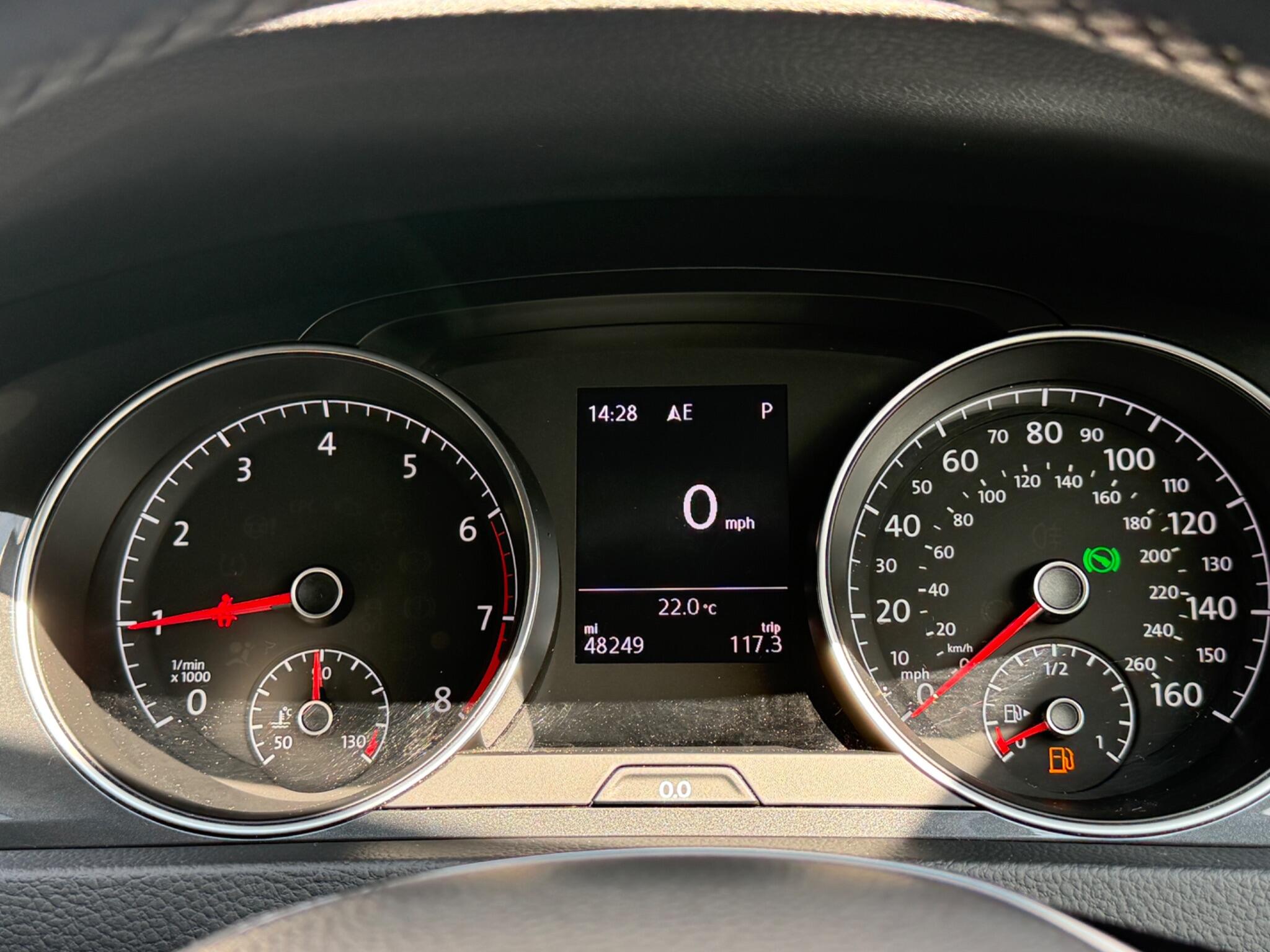 Volkswagen Golf view 28