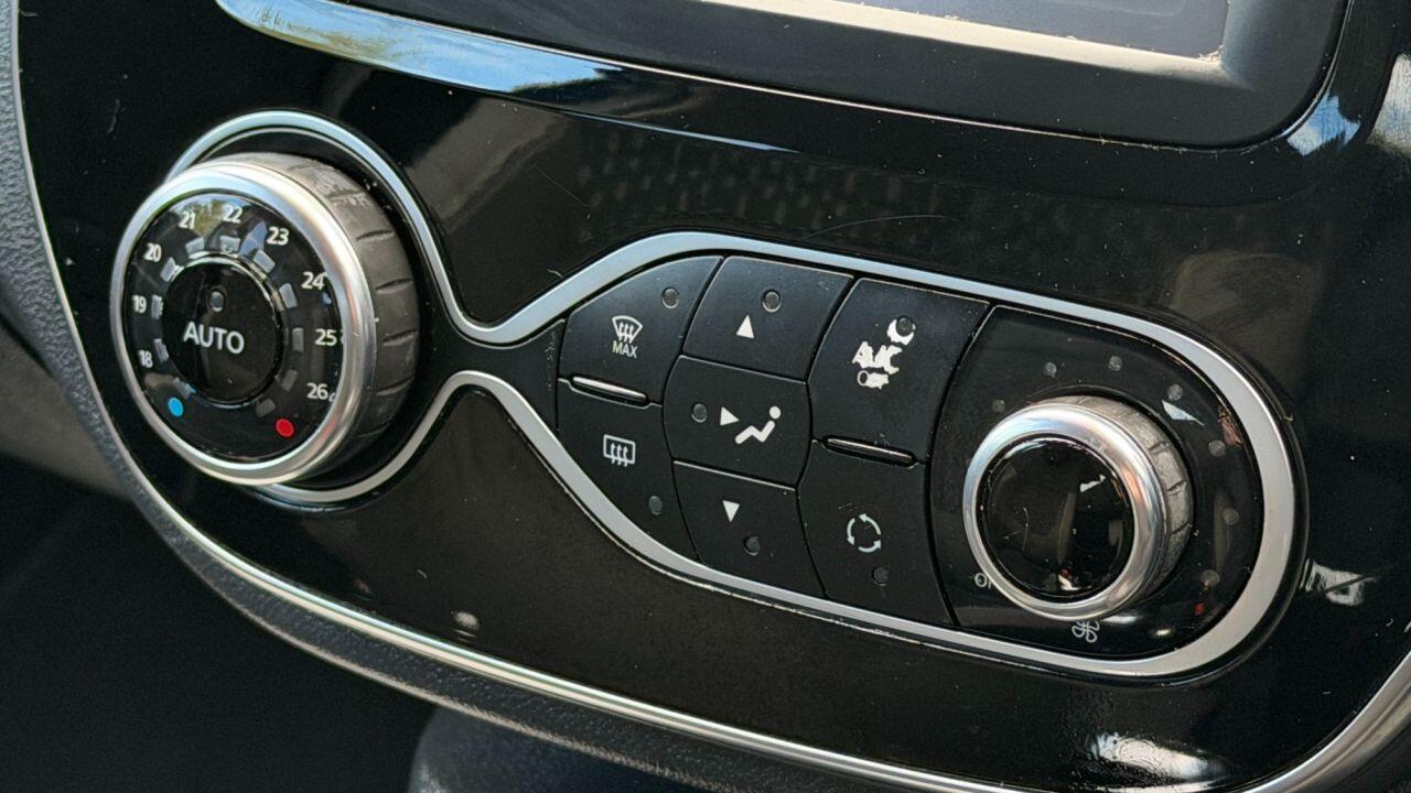 Renault Captur view 28