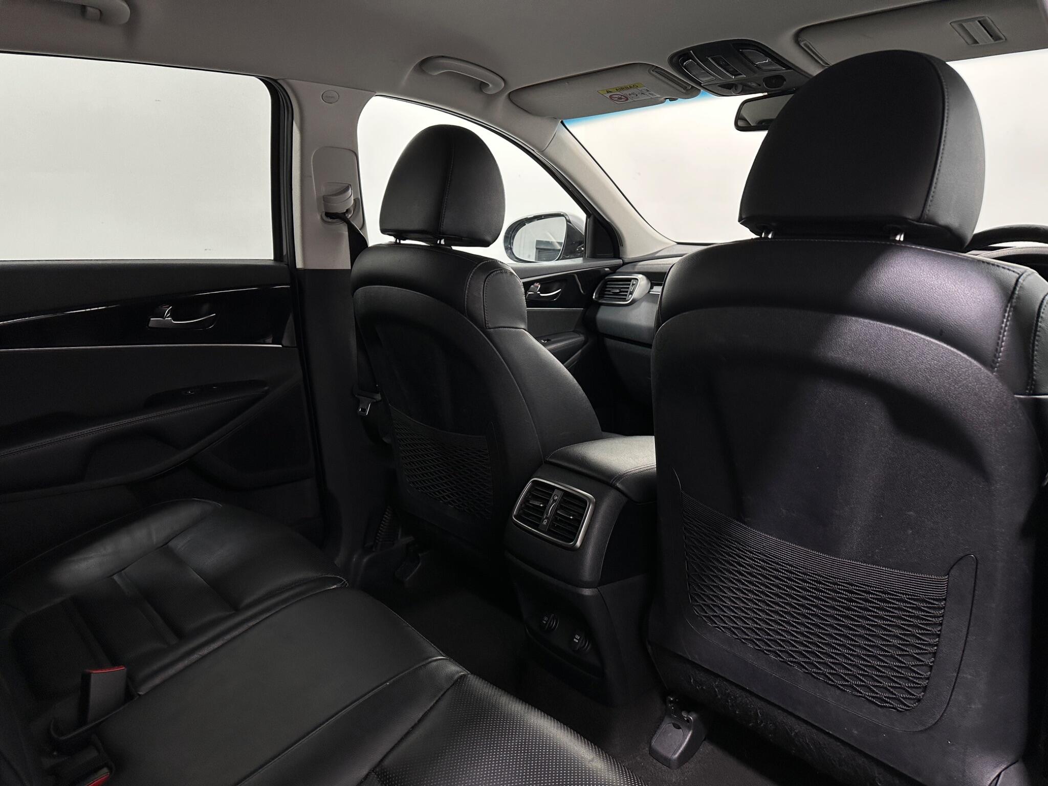Kia Sorento view 41