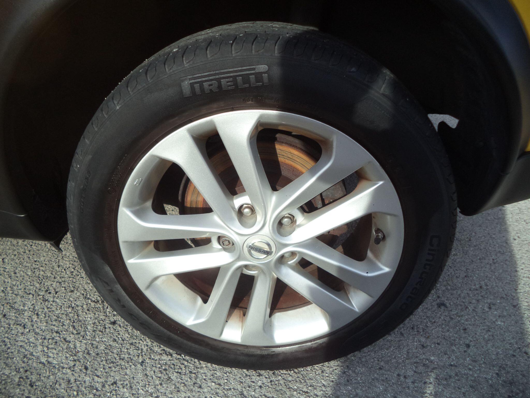 Nissan Juke view 22