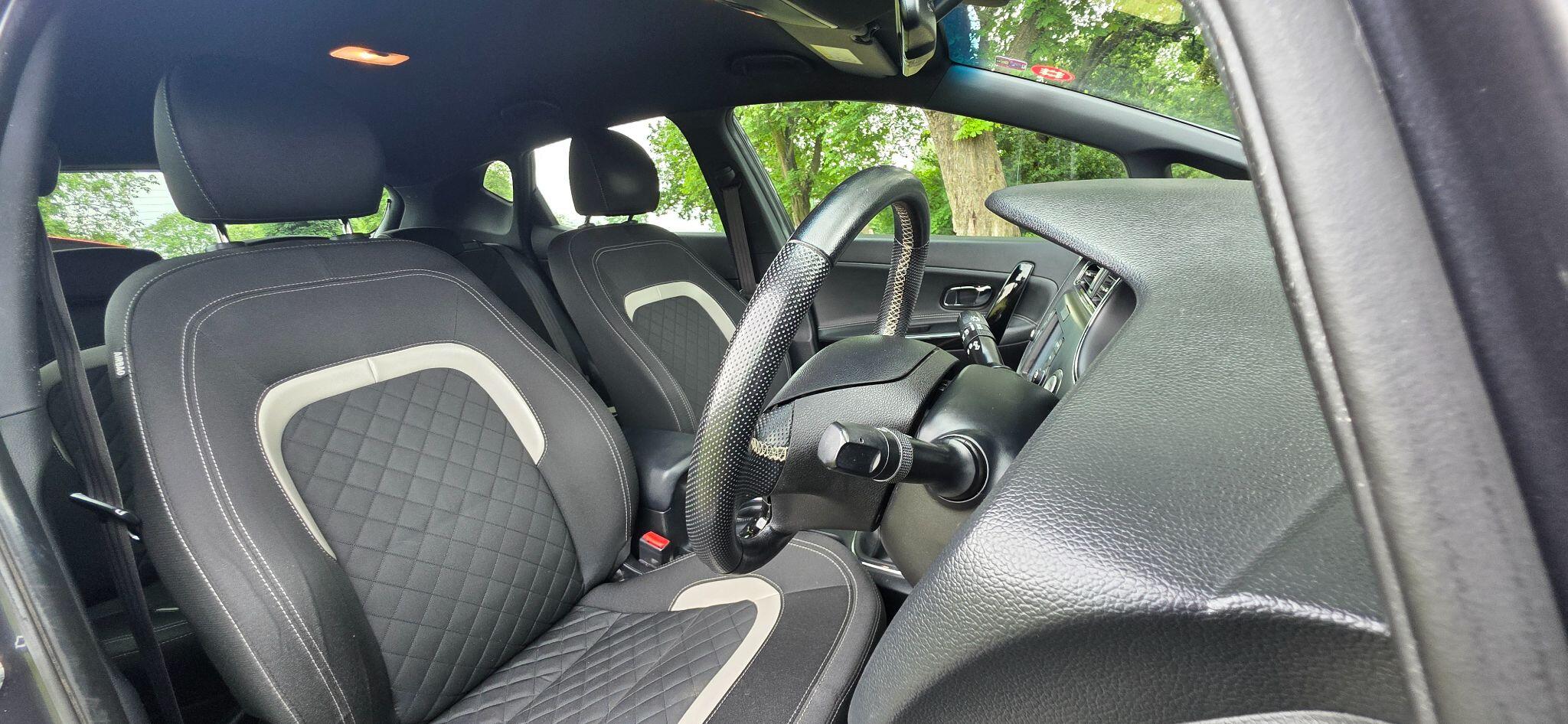 Kia Ceed view 25