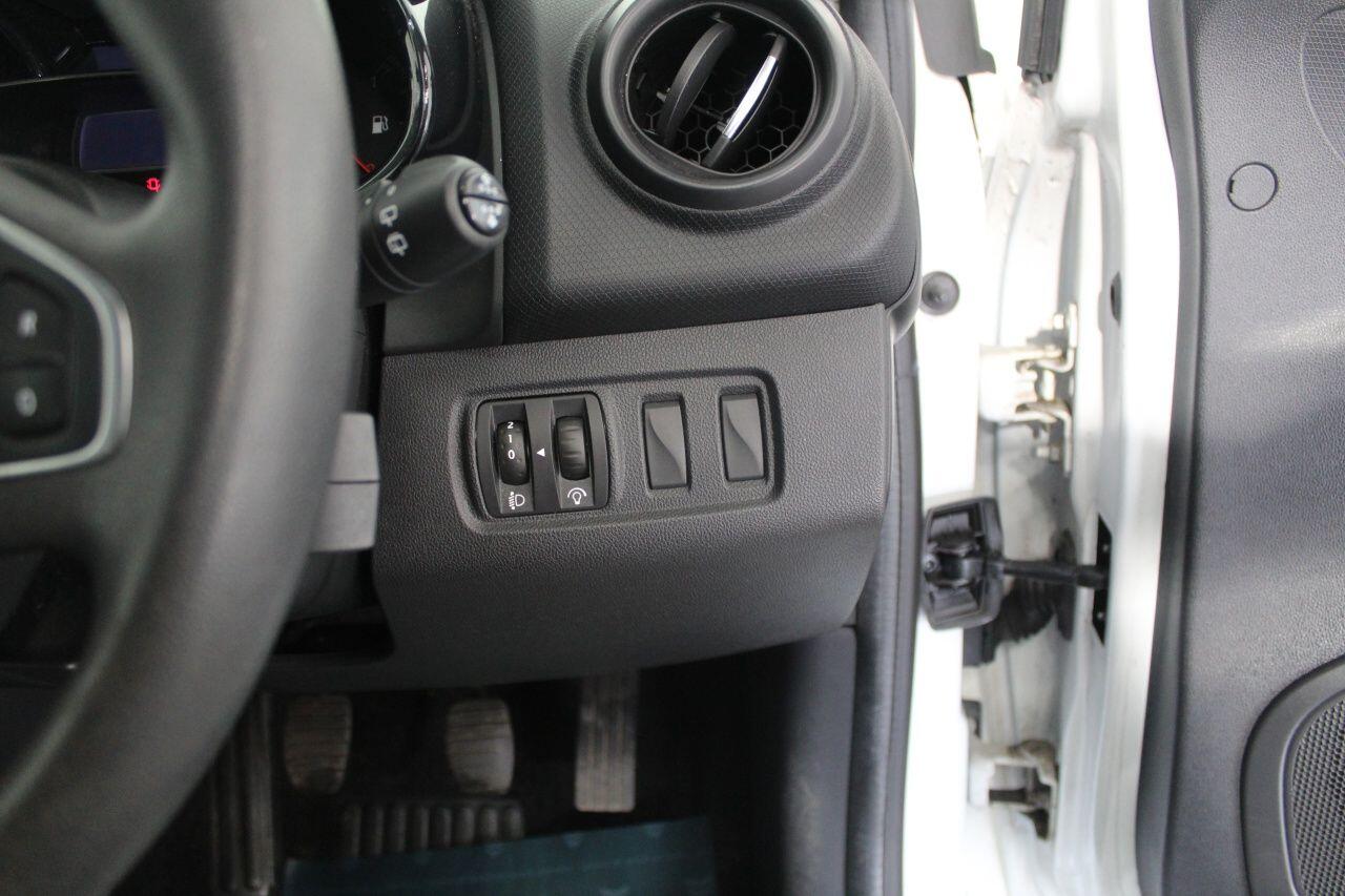 Renault Clio view 44