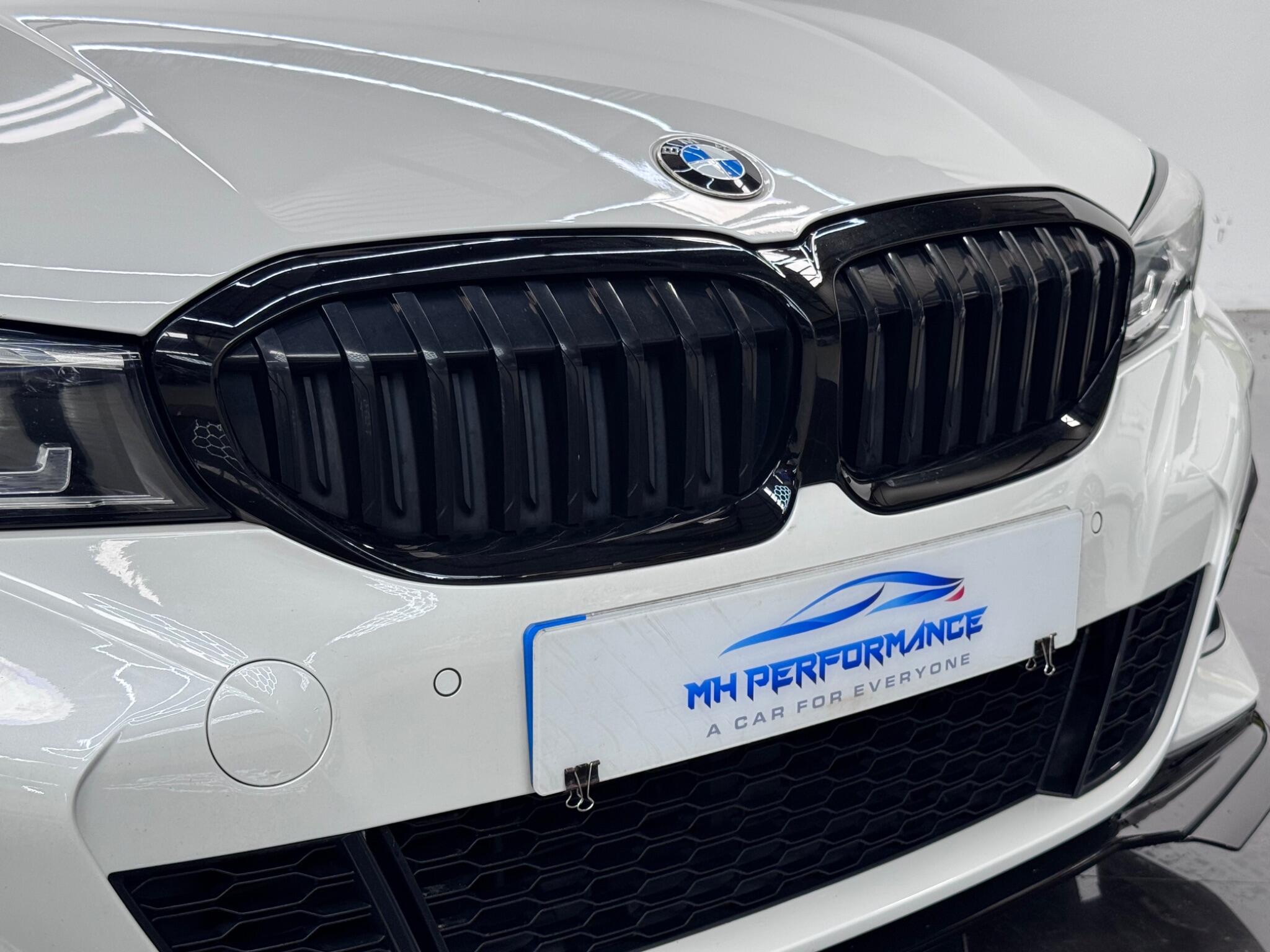 BMW 3 Series view 31