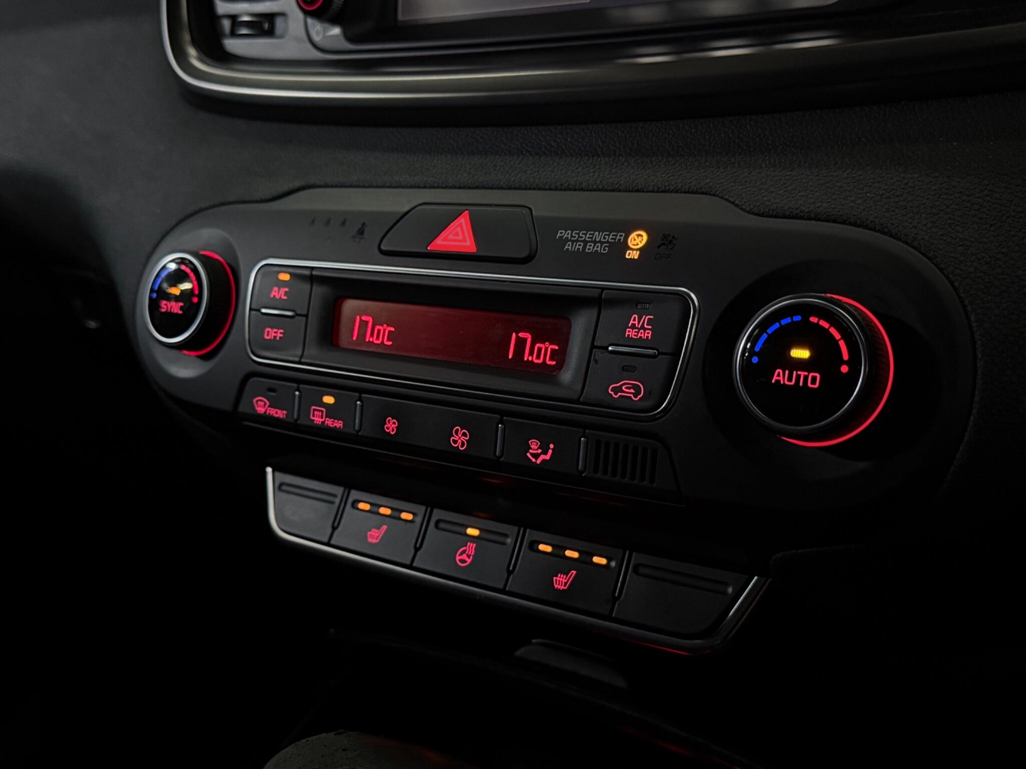 Kia Sorento view 22