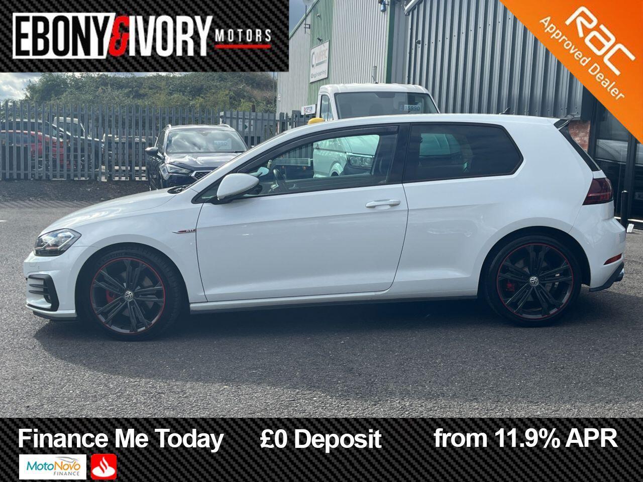 Volkswagen Golf view 2