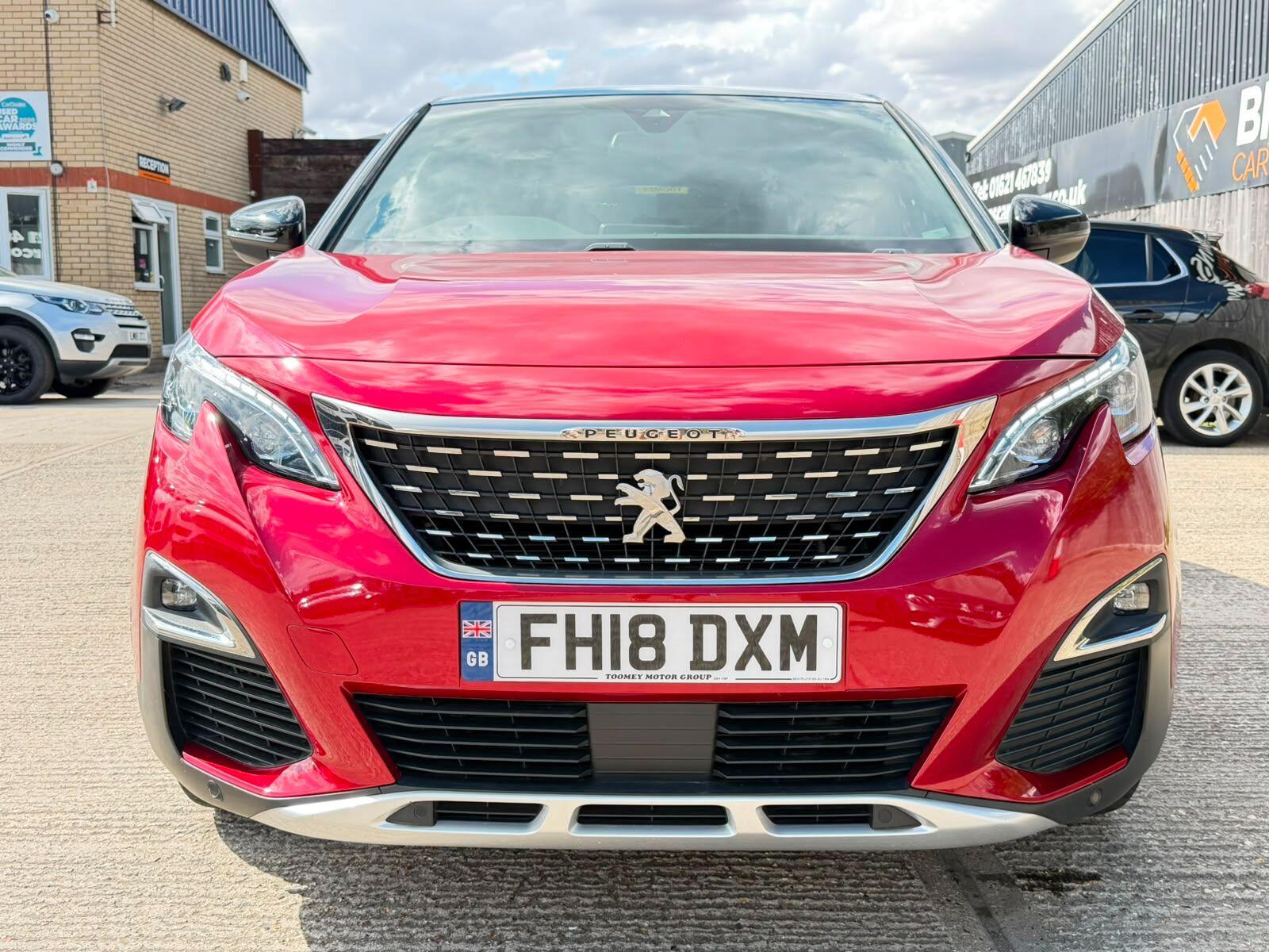 Peugeot 3008 view 2