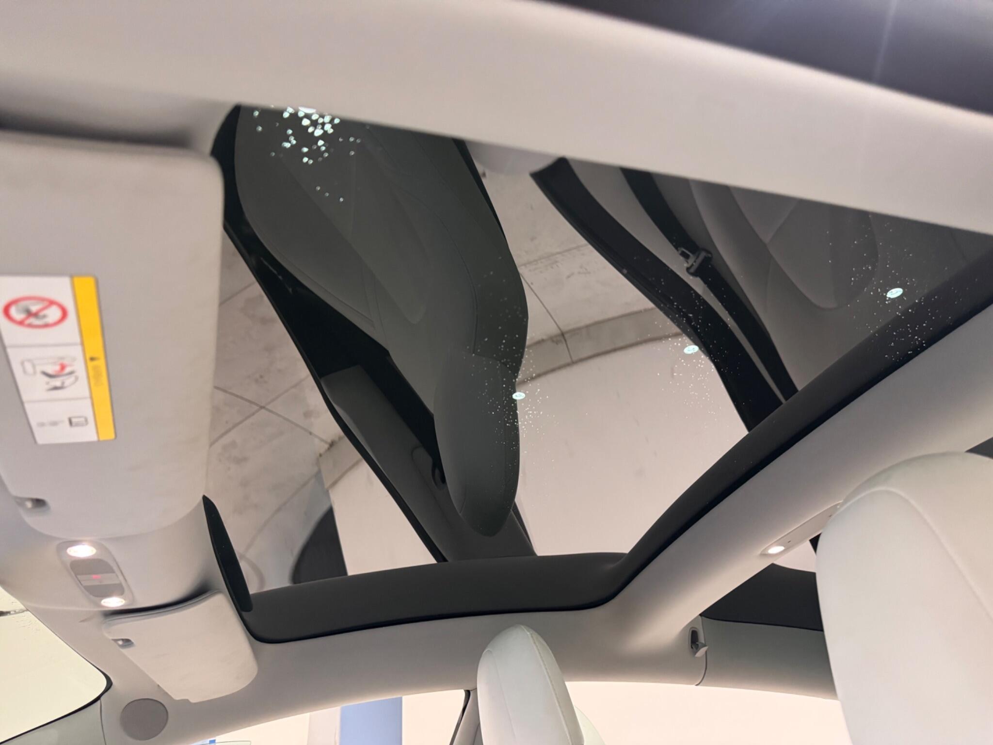 Tesla Model 3 view 13