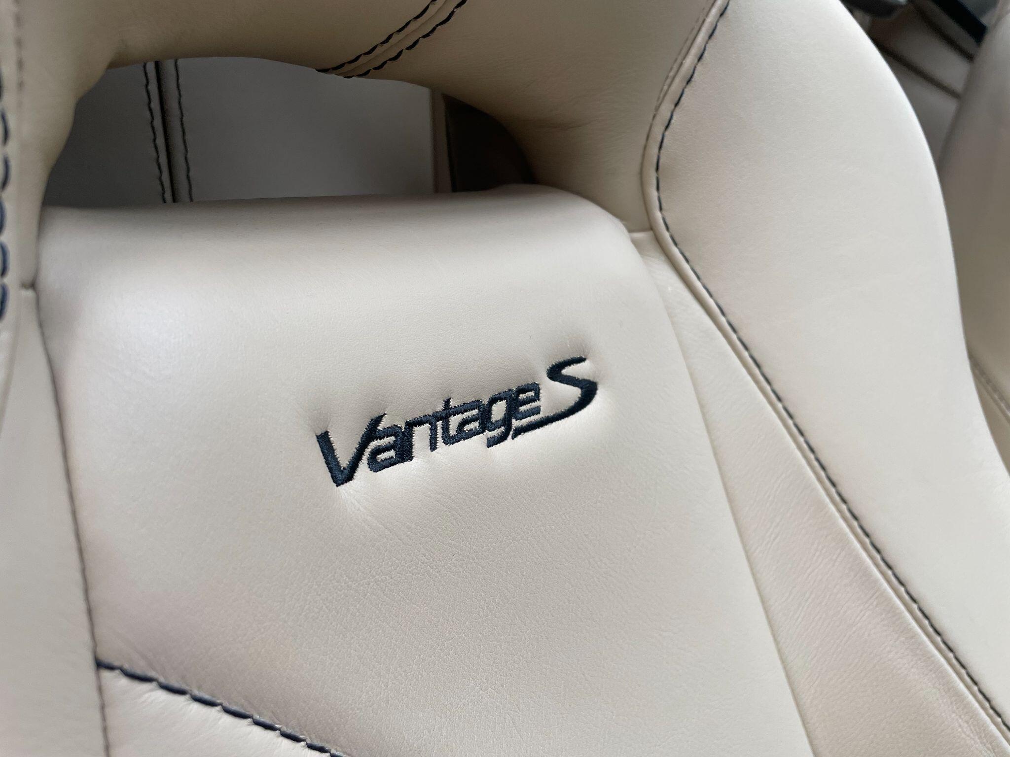 Aston Martin Vantage view 14