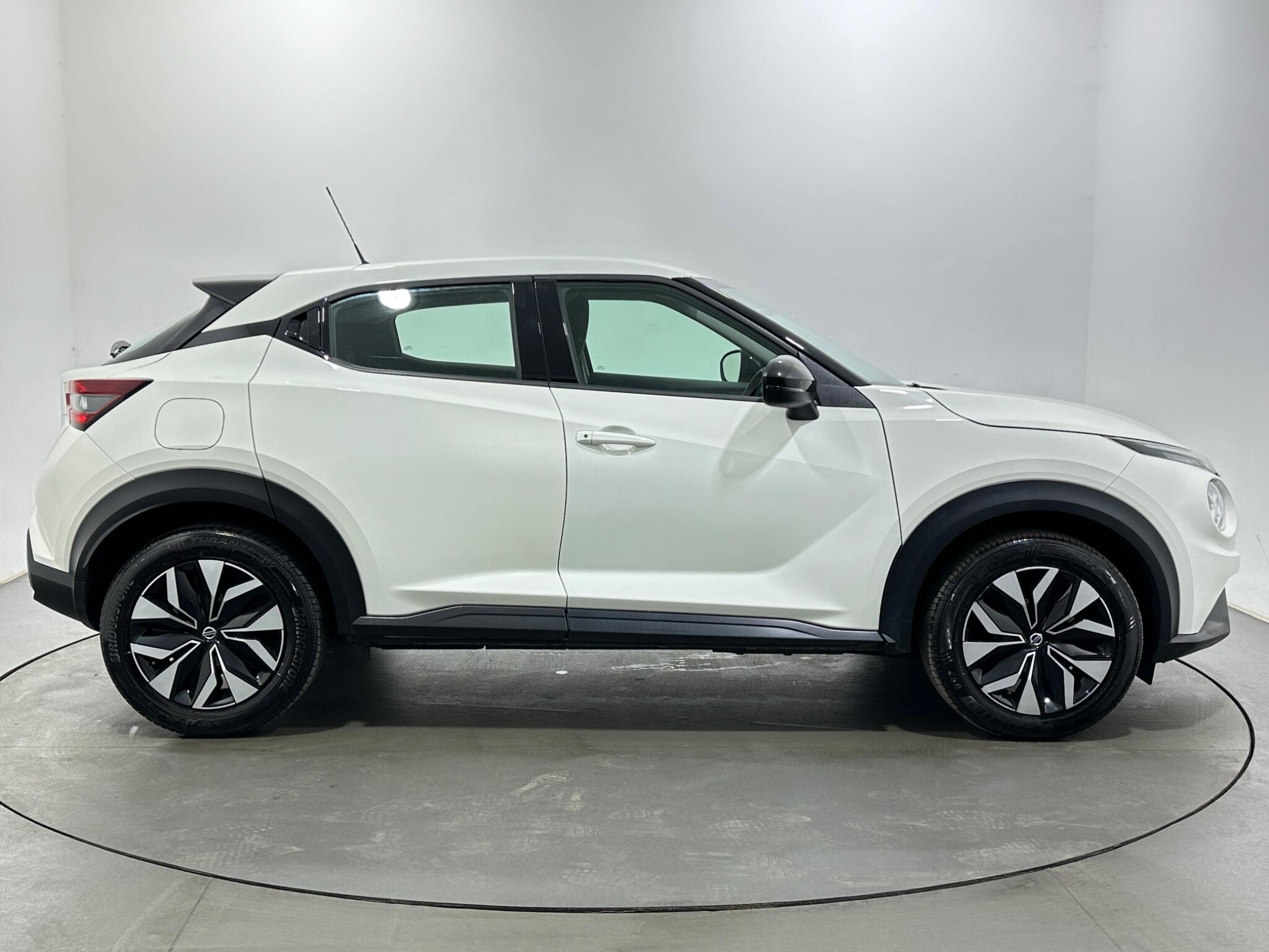 Nissan Juke view 9