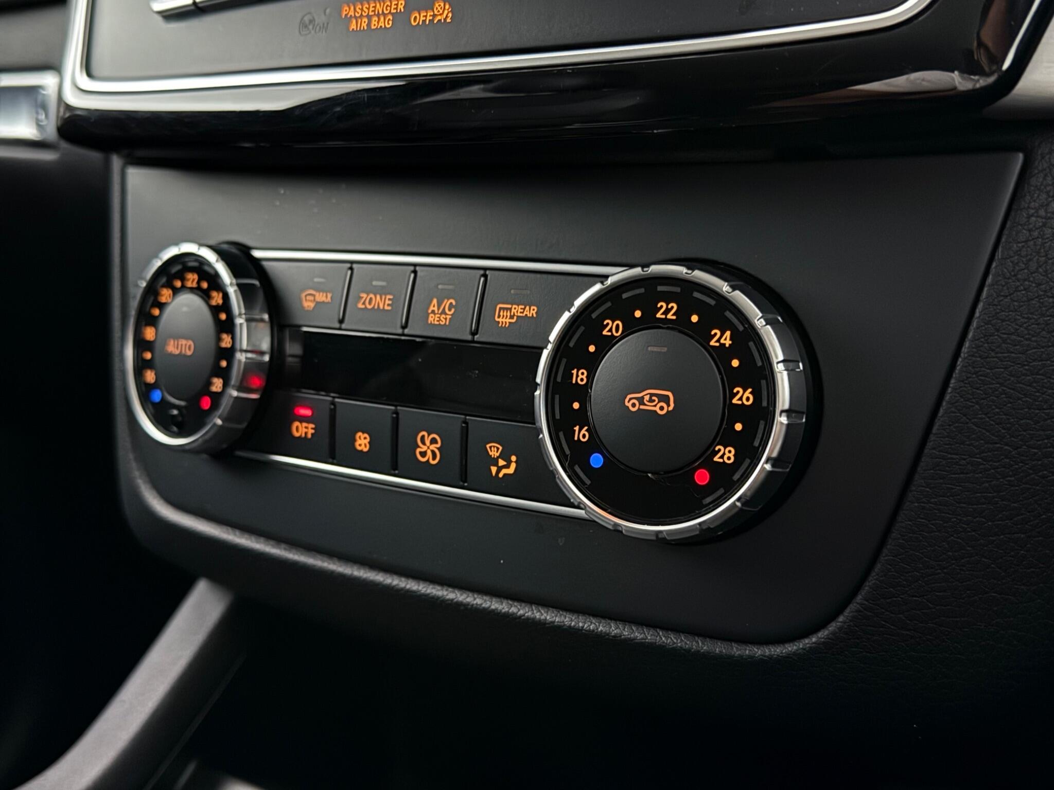 Mercedes-Benz Gle view 25