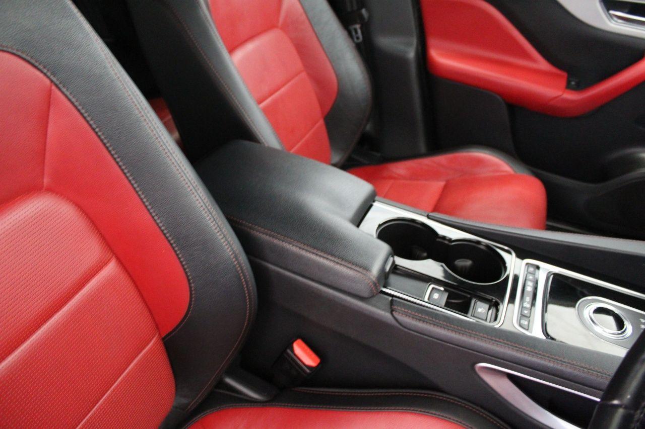 Jaguar F-Pace view 49