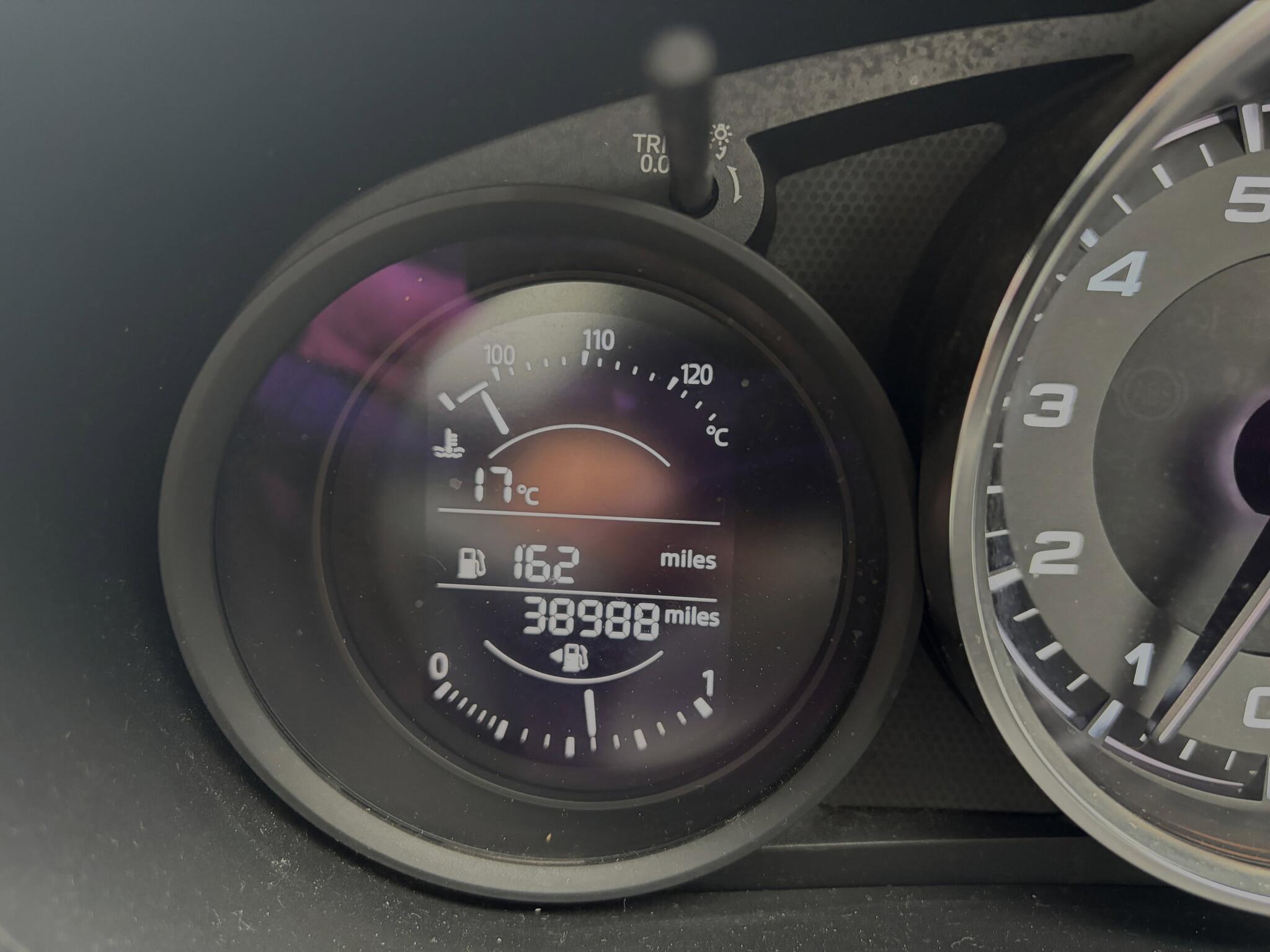 Fiat 124 Spider view 7