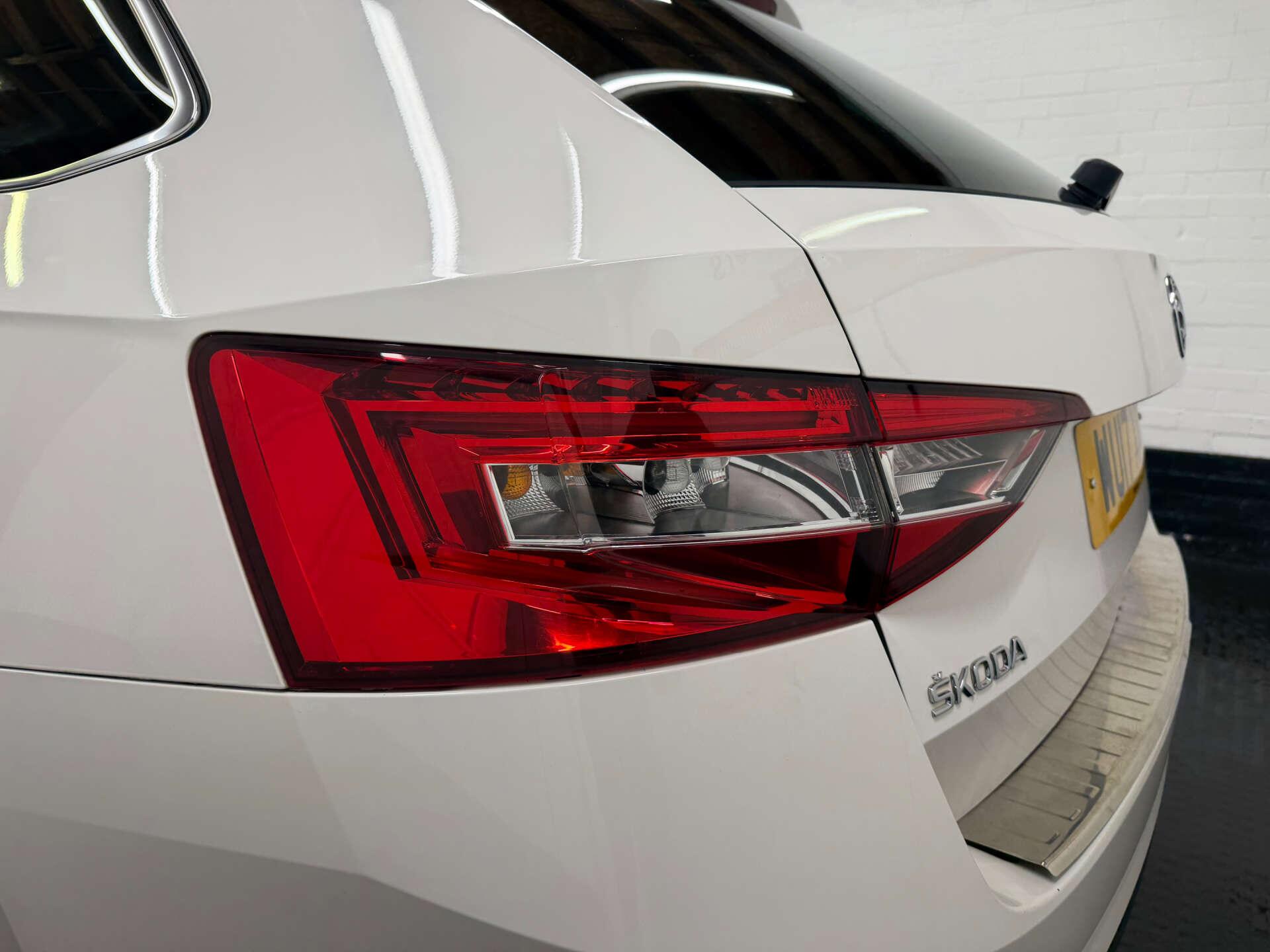 Skoda Superb view 15