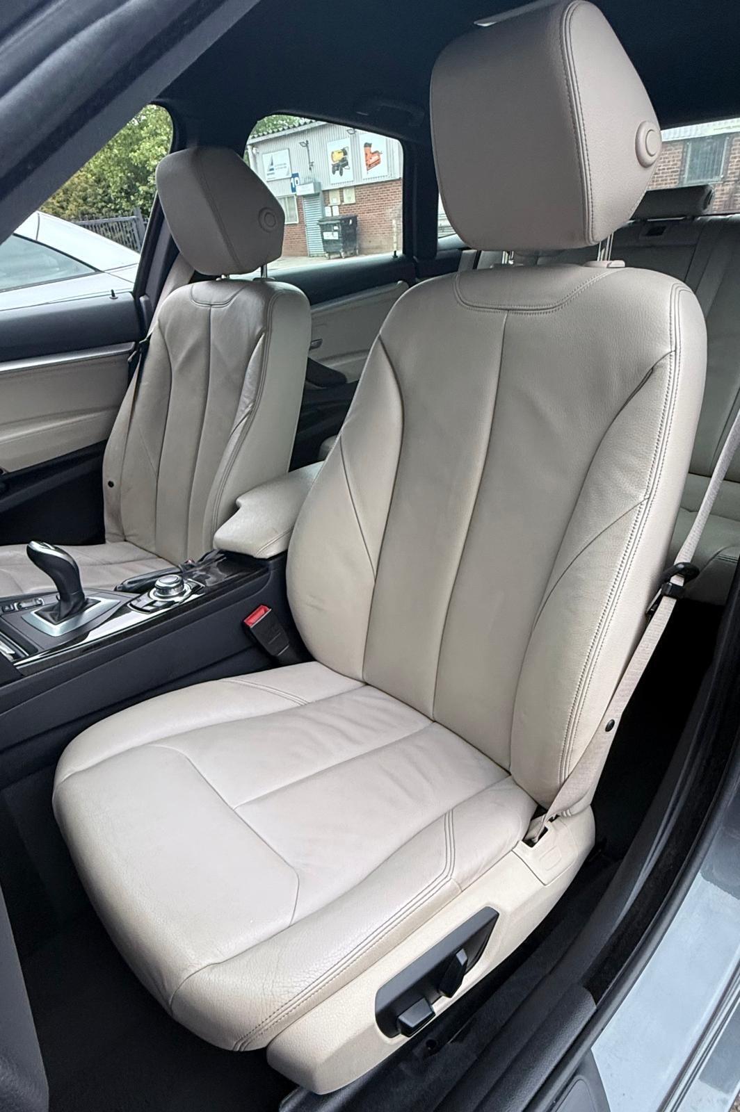 BMW 3 Series view 29