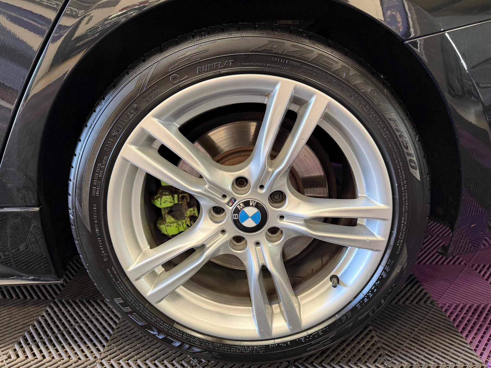 BMW 3 Series view 49