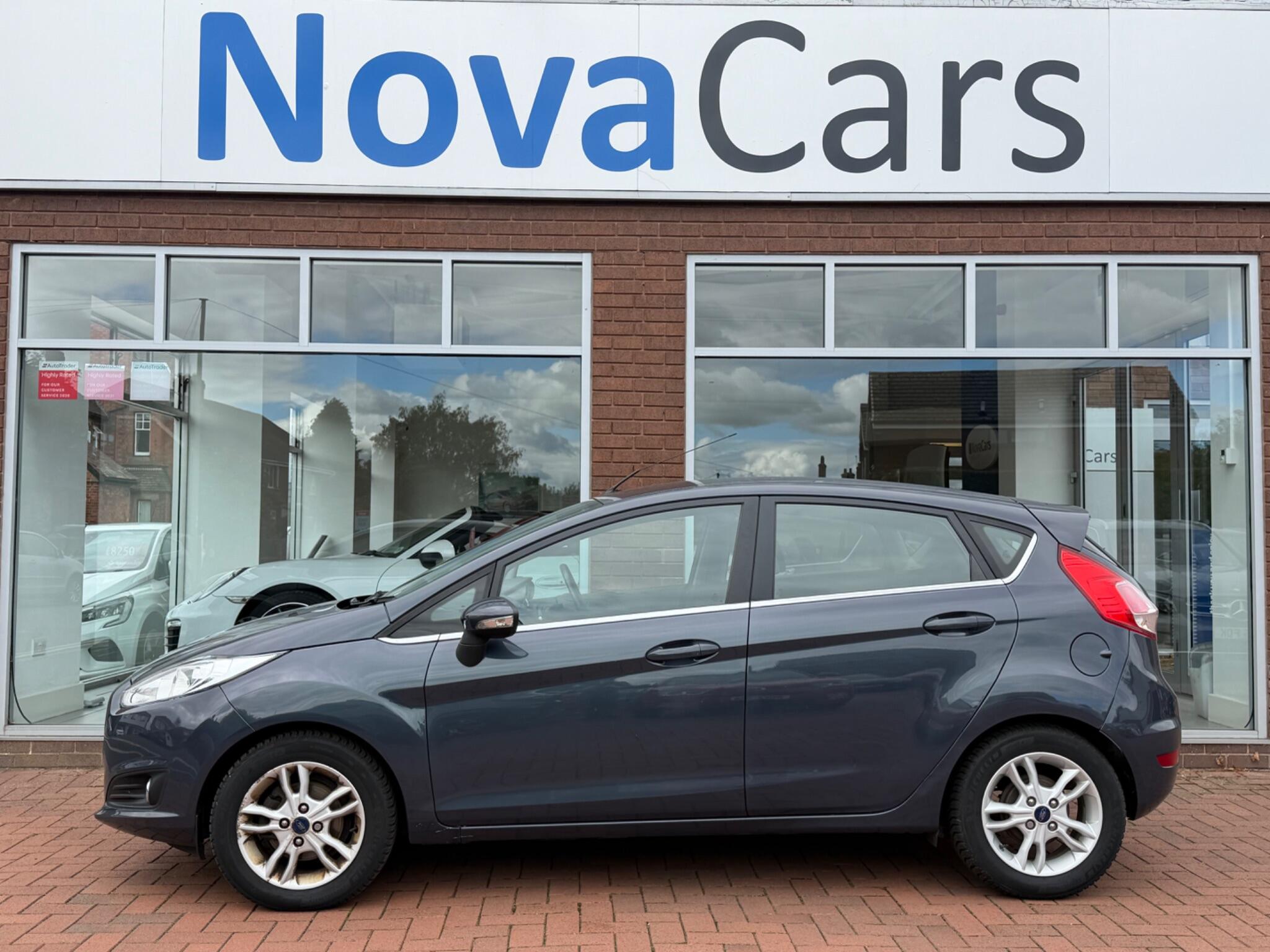 Ford Fiesta view 5