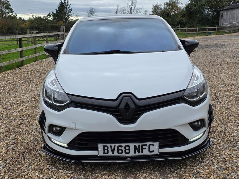 2018 Renault Clio 1.5 dCi Iconic Euro 6 (s/s) 5dr • 96,400 miles image 15