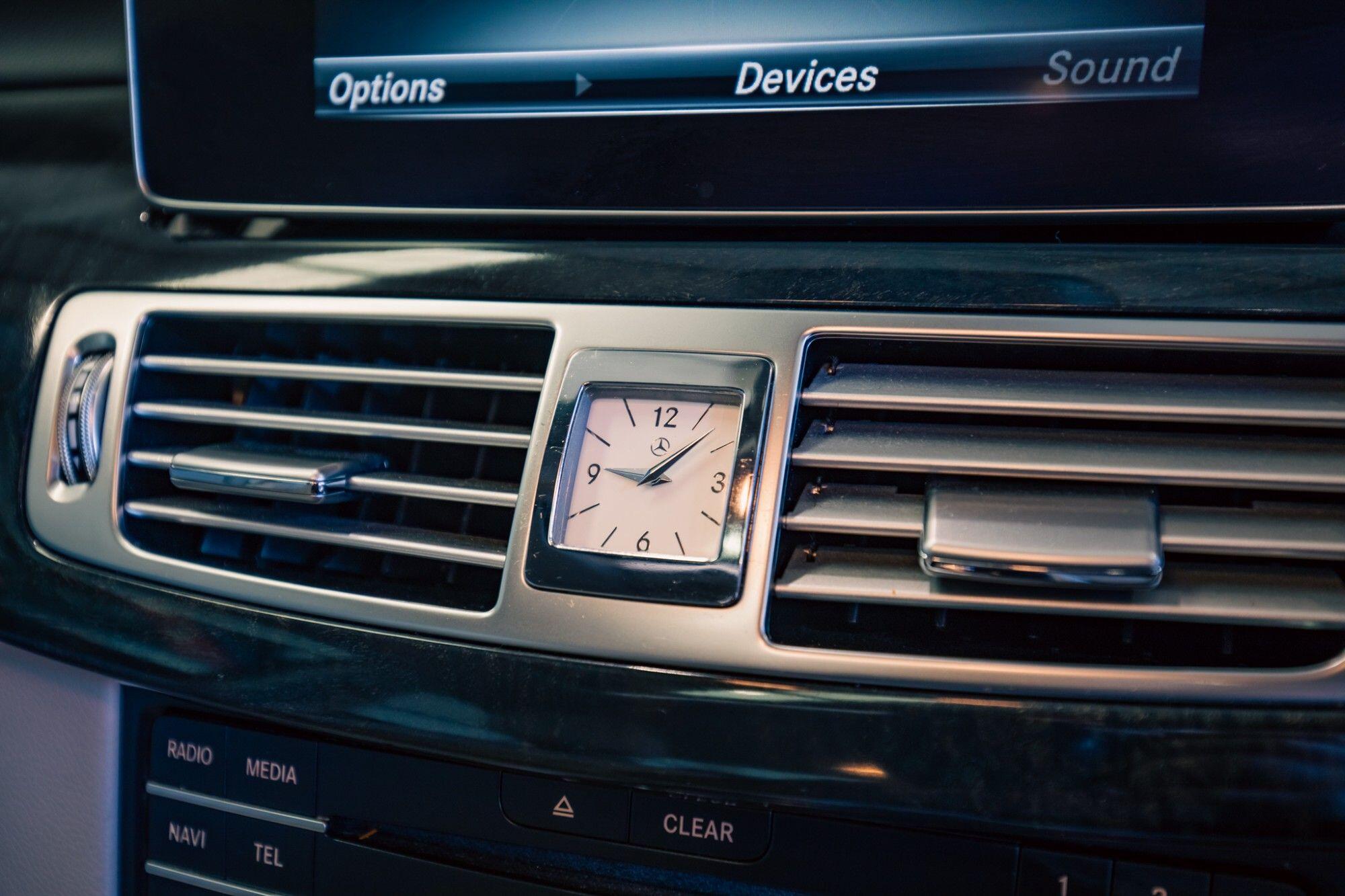Mercedes-Benz CLS view 19