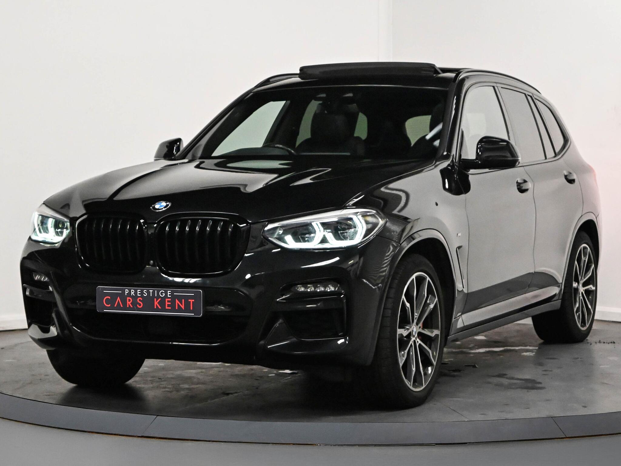 BMW X3 view 6