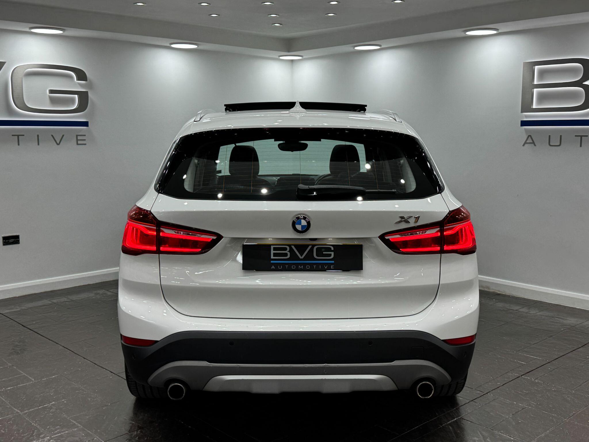 BMW X1 view 10