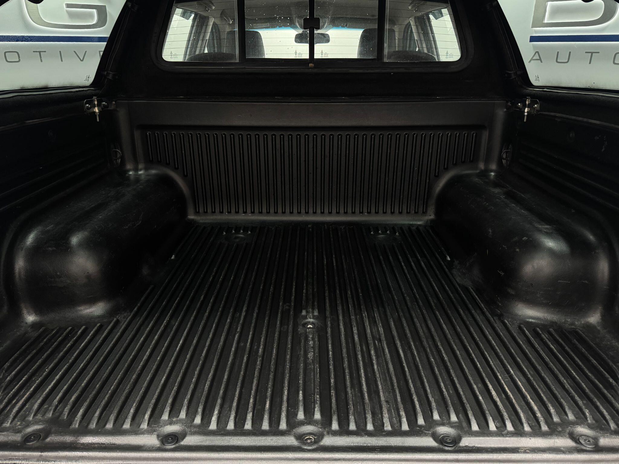 KGM Musso view 56