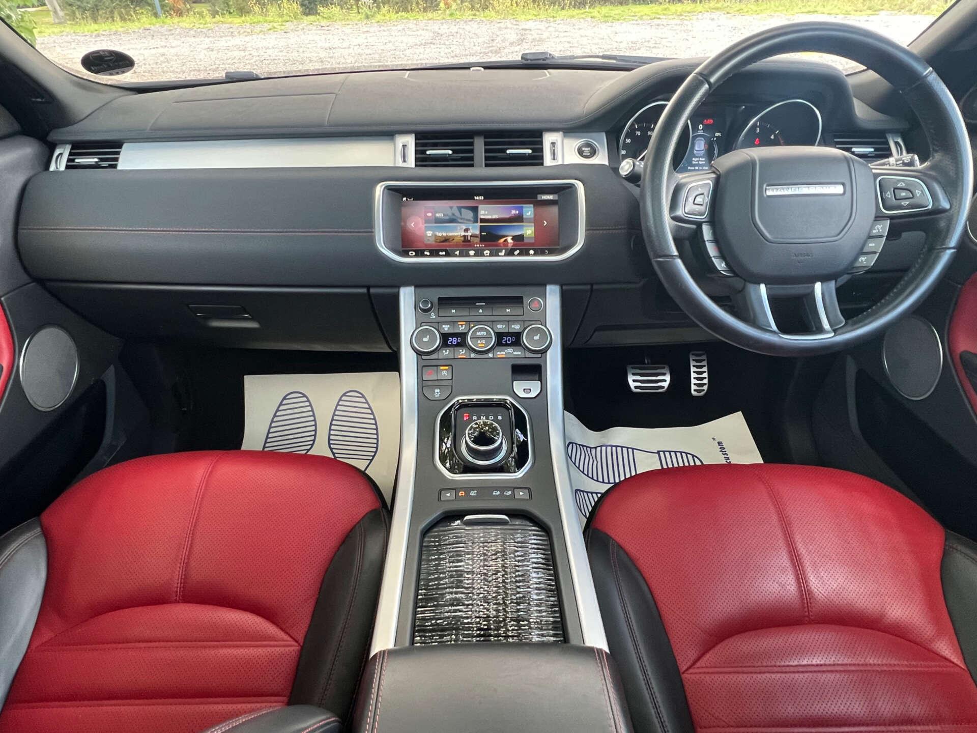 Land Rover Range Rover Evoque view 35