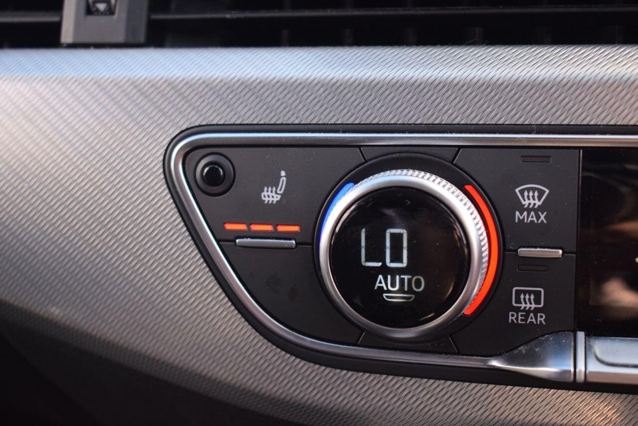 Audi A4 view 3